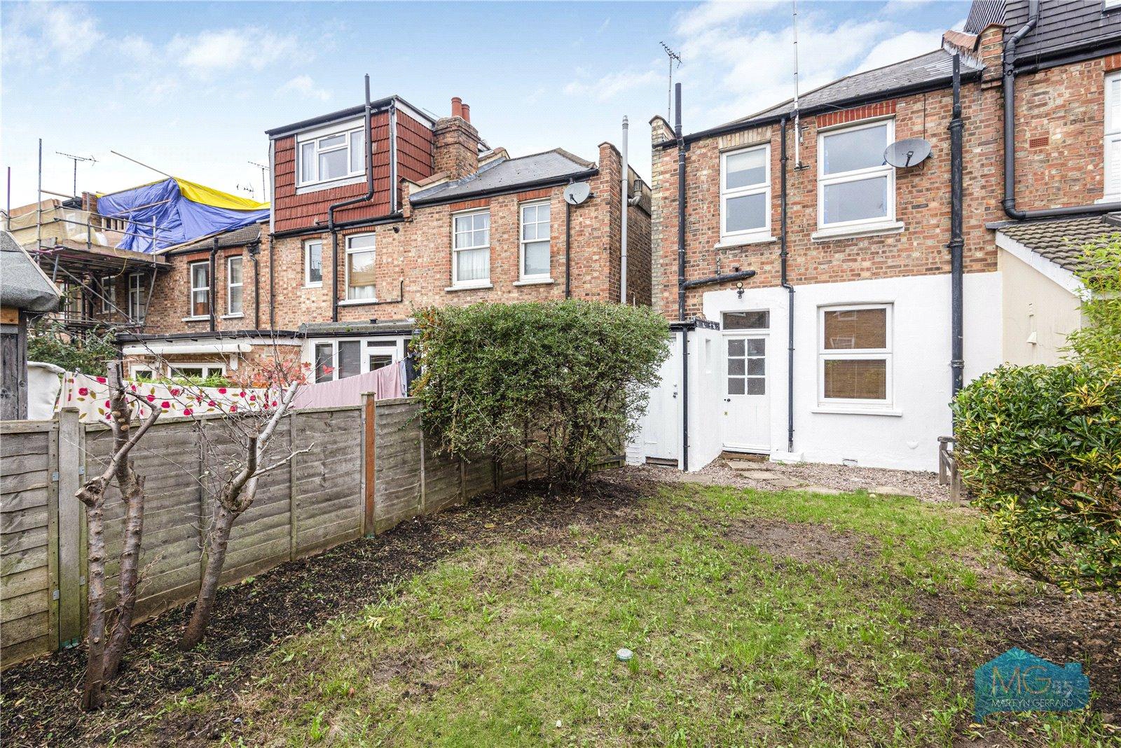 2 bedroom Terraced House to rent - Martyn Gerrard