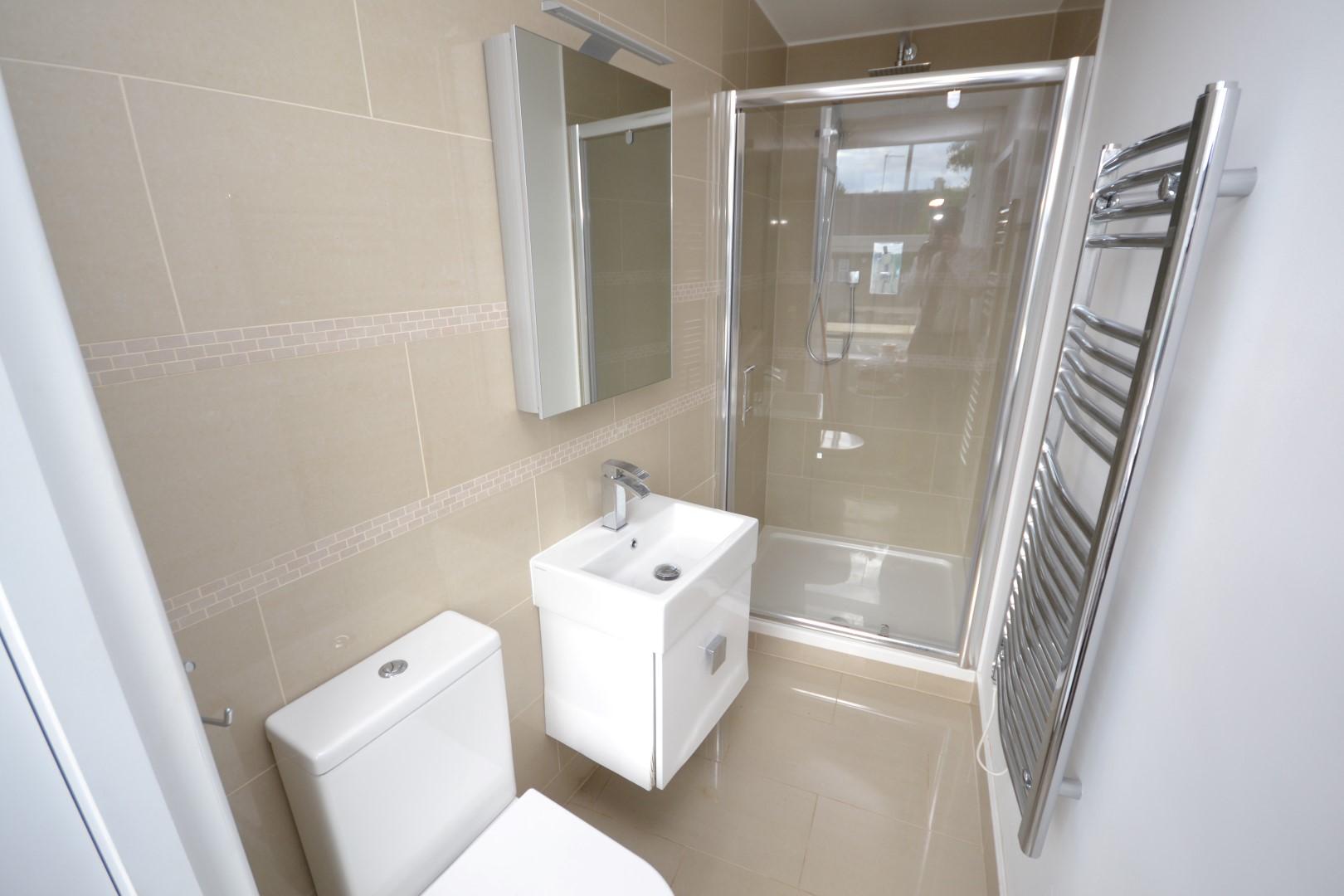 3 bedroom Apartment to rent - Martyn Gerrard