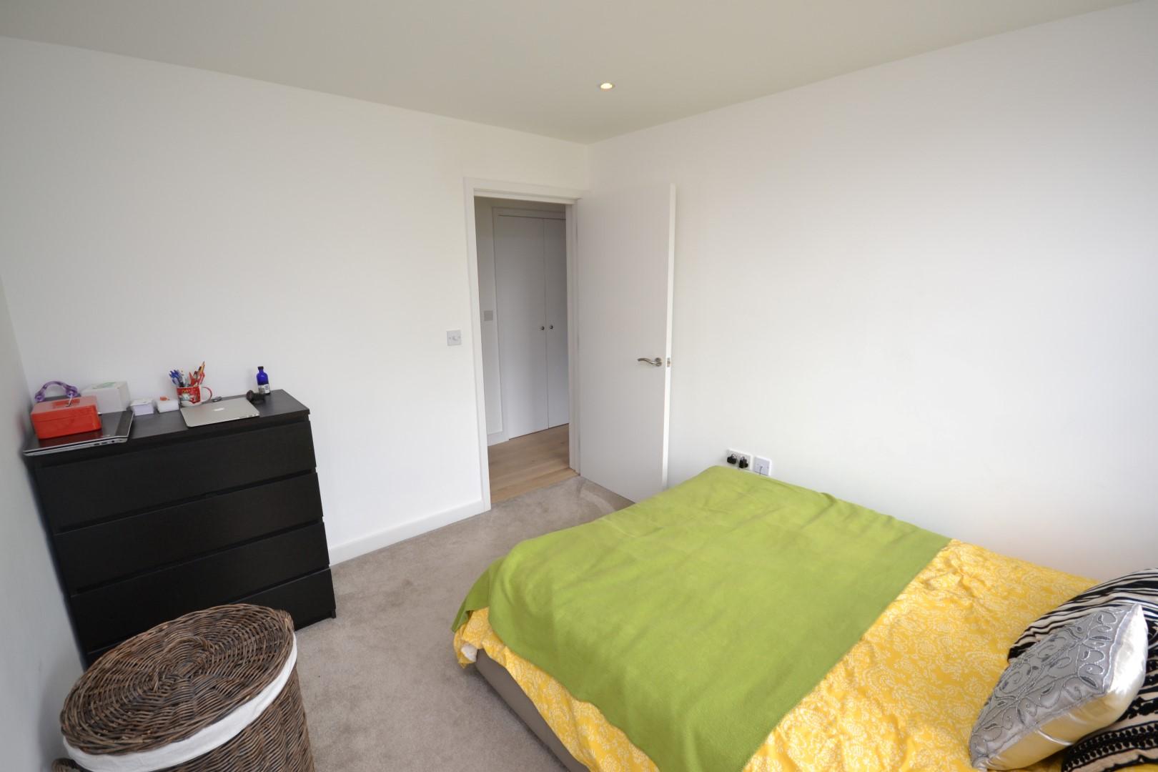 3 bedroom Apartment to rent - Martyn Gerrard