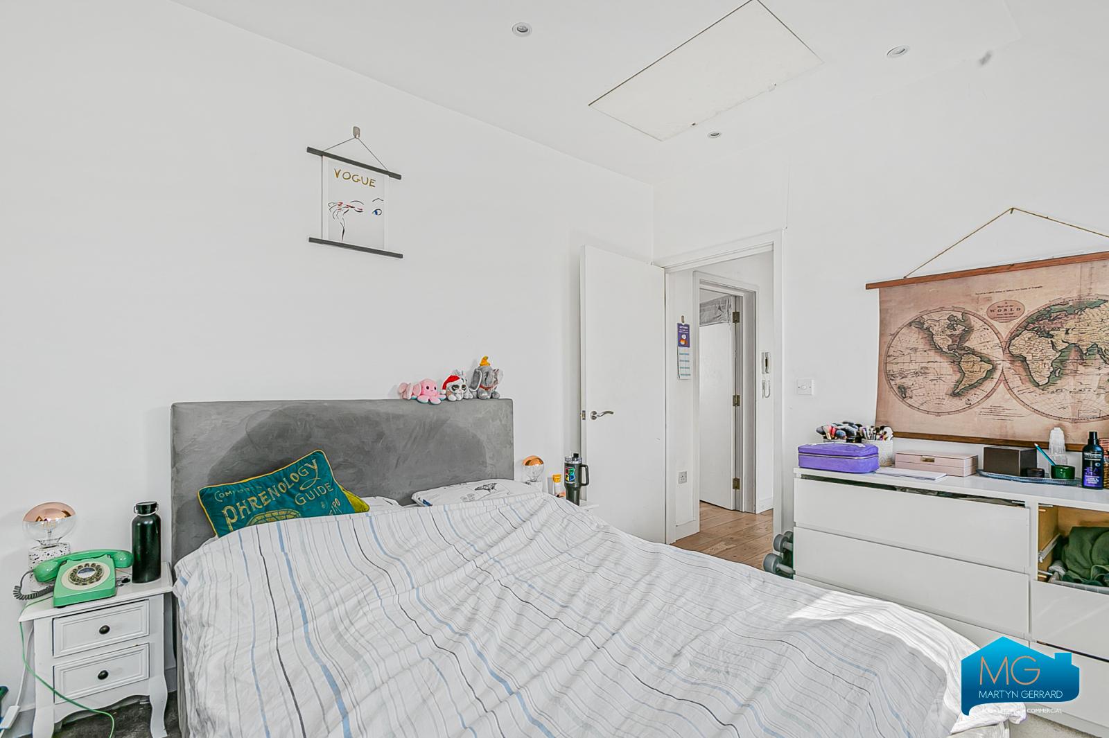 1 bedroom Apartment to rent - Martyn Gerrard