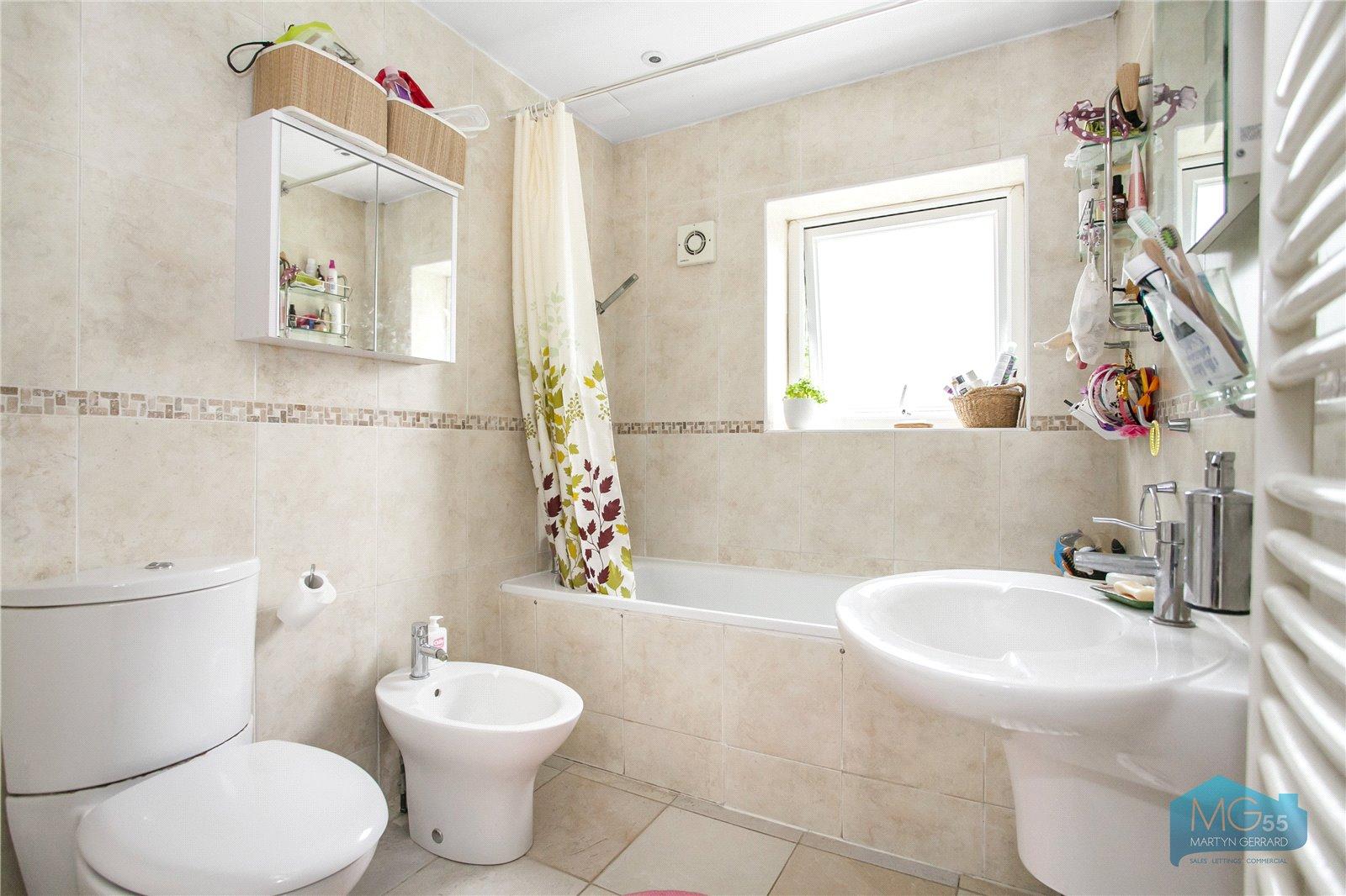 3 bedroom Terraced House to rent - Martyn Gerrard