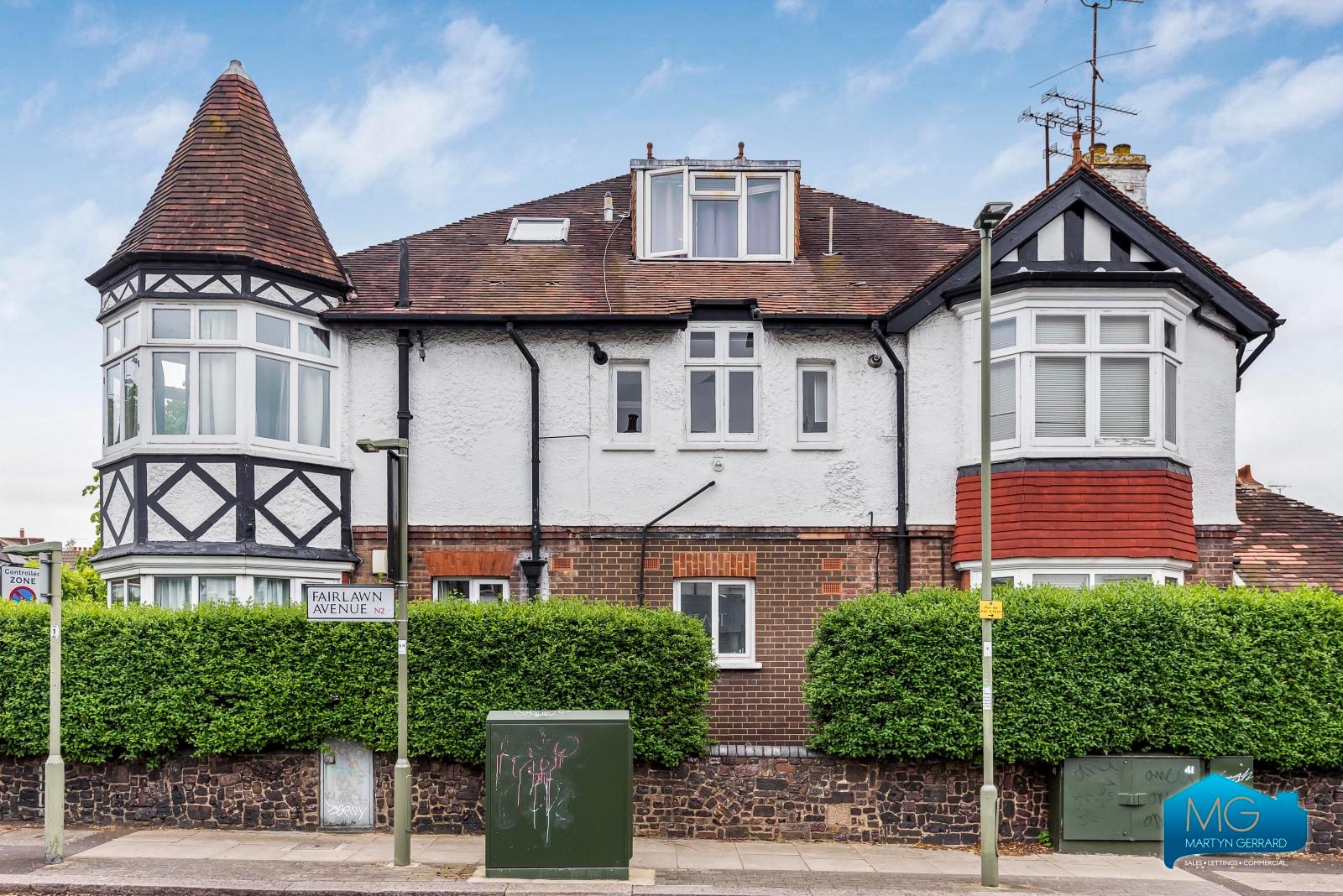 1 bedroom Ground Floor Flat to rent - Martyn Gerrard