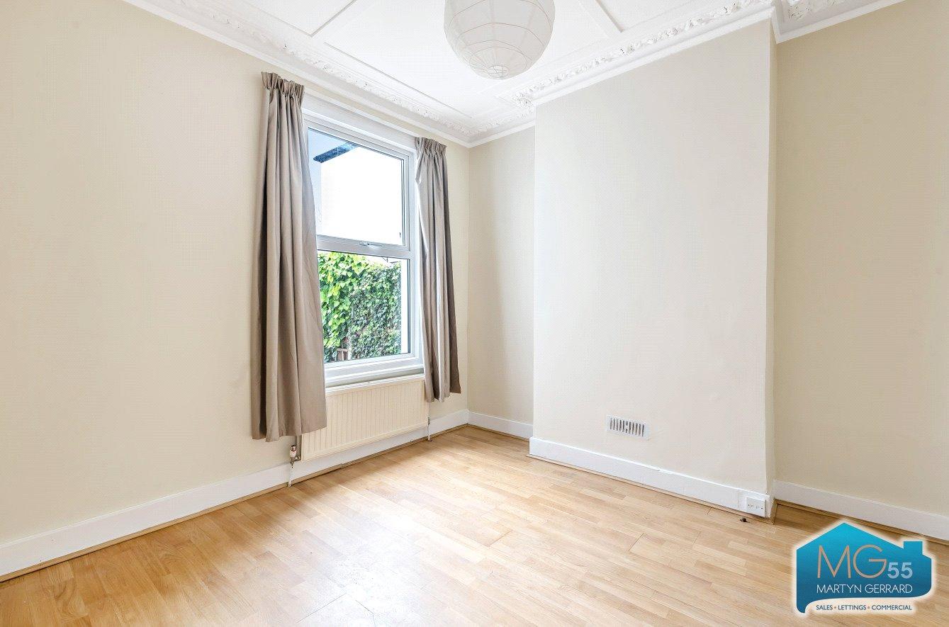 4 bedroom Terraced House to rent - Martyn Gerrard
