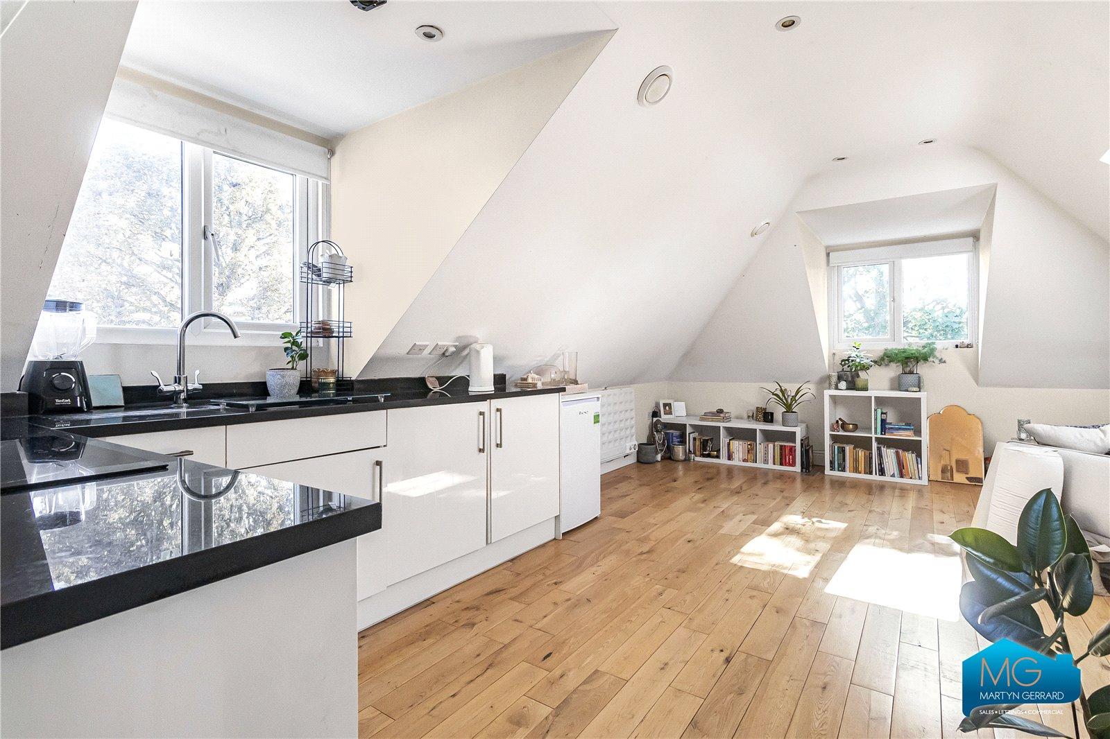 1 bedroom Apartment to rent - Martyn Gerrard