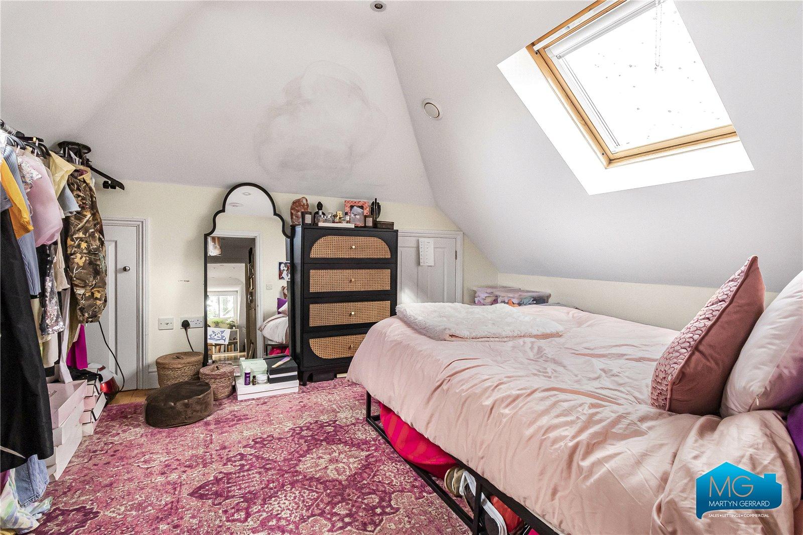 1 bedroom Apartment to rent - Martyn Gerrard