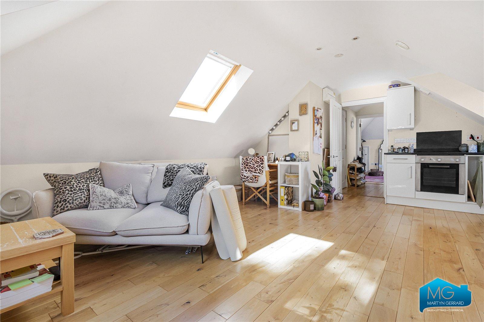 1 bedroom Apartment to rent - Martyn Gerrard