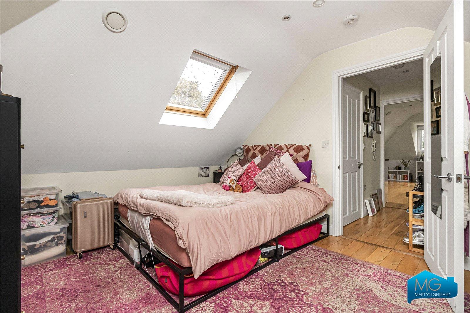 1 bedroom Apartment to rent - Martyn Gerrard