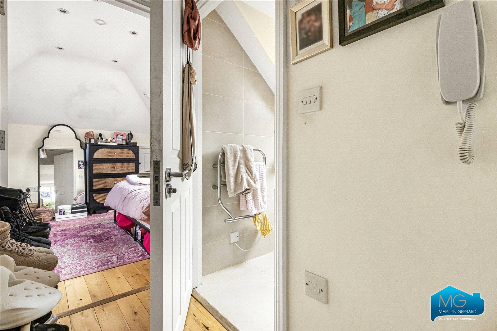 1 bedroom Apartment to rent - Martyn Gerrard