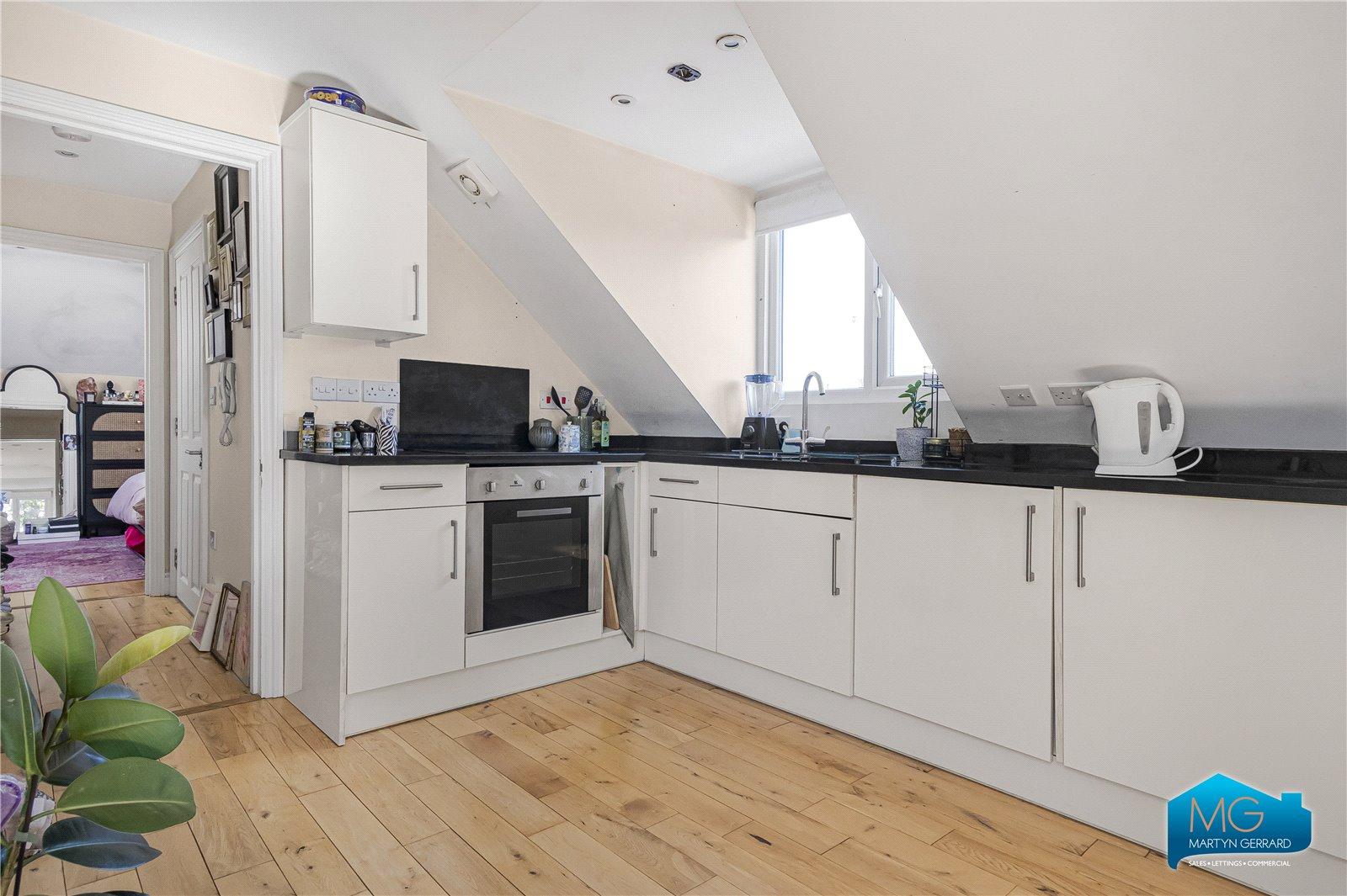 1 bedroom Apartment to rent - Martyn Gerrard