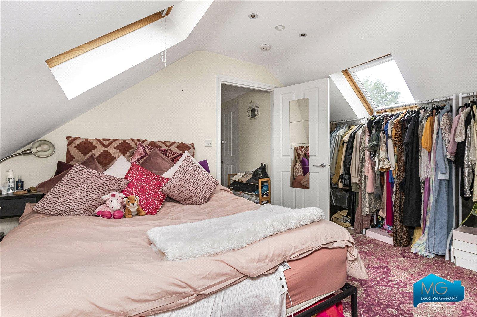 1 bedroom Apartment to rent - Martyn Gerrard