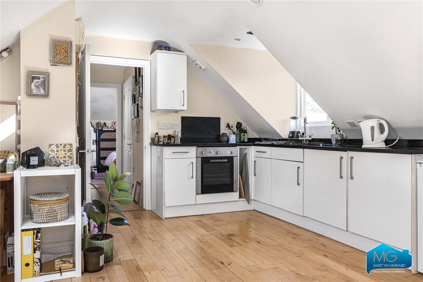 1 bedroom Apartment to rent - Martyn Gerrard