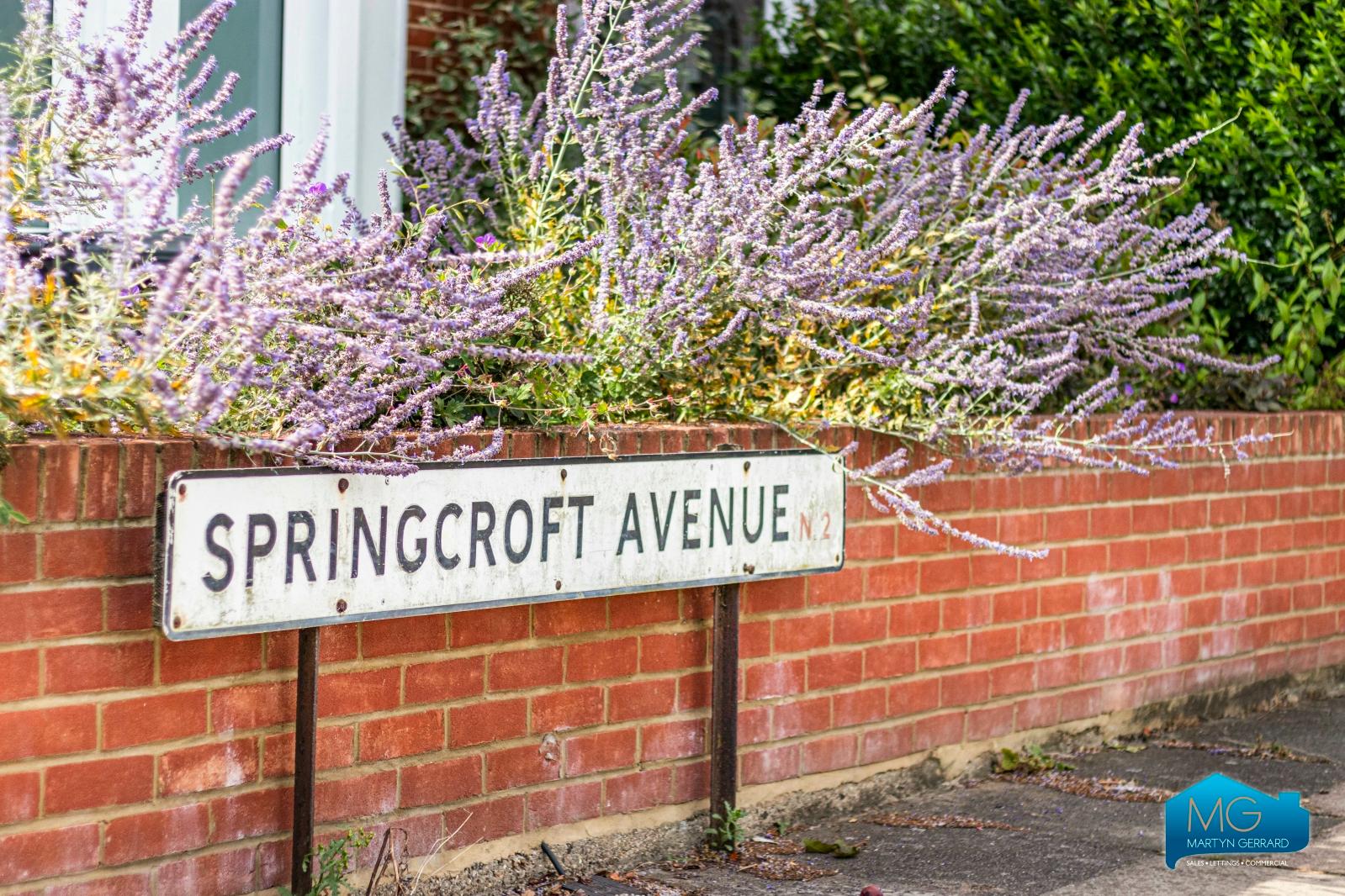 4 bedroom Terraced House to rent - Martyn Gerrard