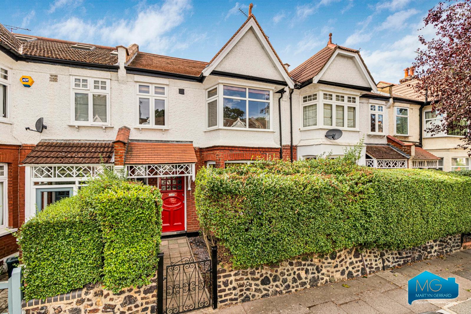 4 bedroom Terraced House to rent - Martyn Gerrard