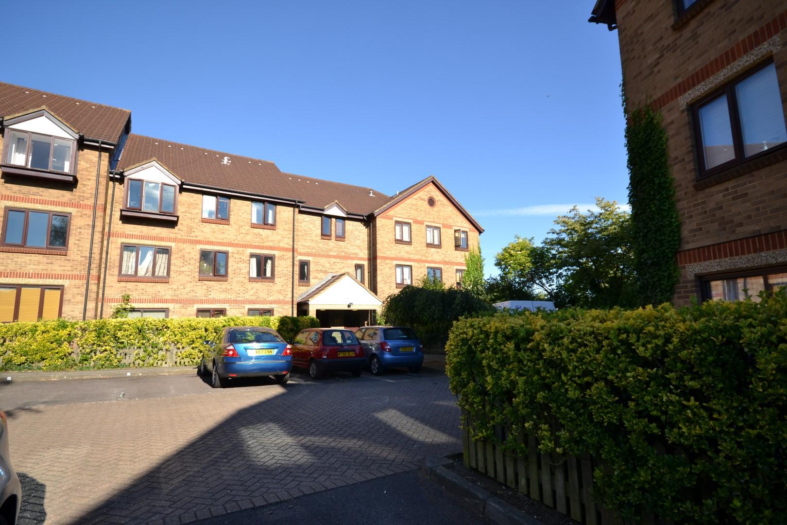 1 bedroom Apartment to rent - Martyn Gerrard