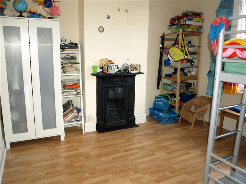 2 bedroom Terraced House to rent - Martyn Gerrard
