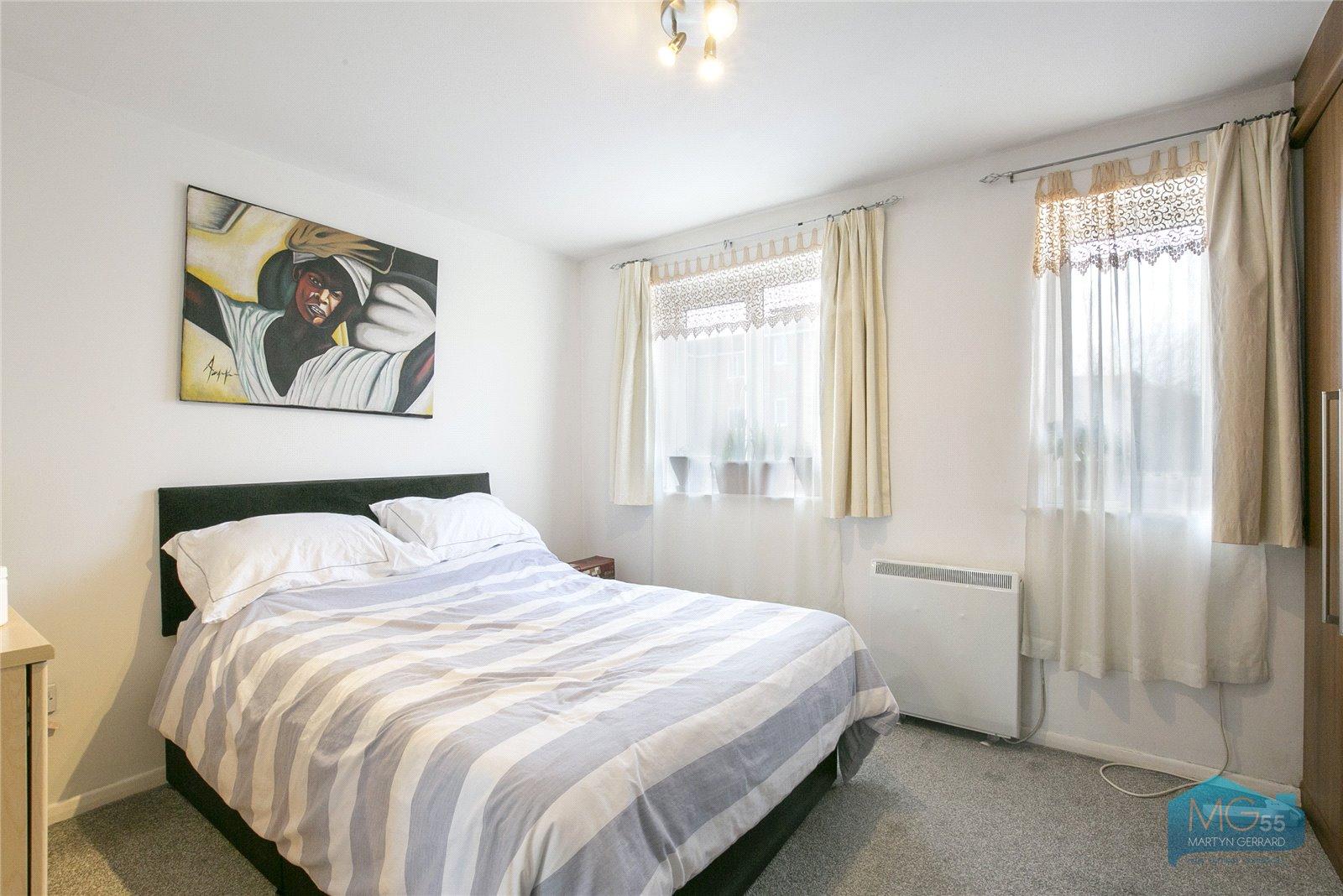 1 bedroom Apartment to rent - Martyn Gerrard
