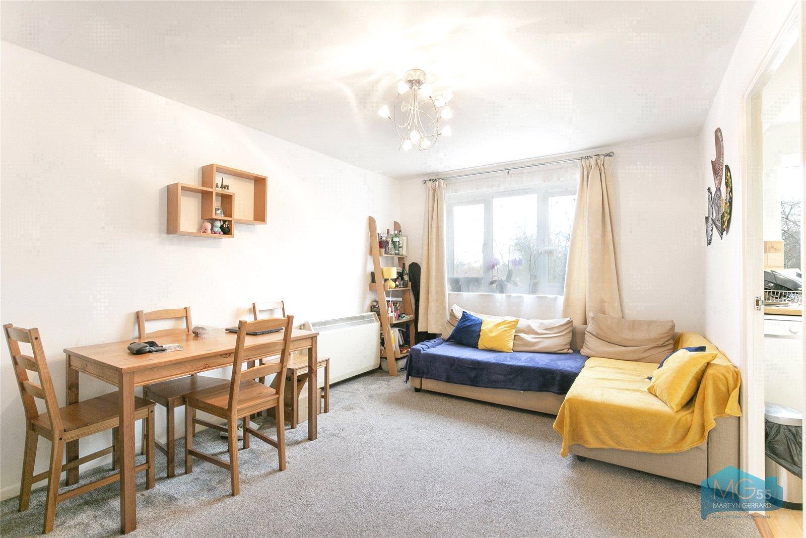 1 bedroom Apartment to rent - Martyn Gerrard