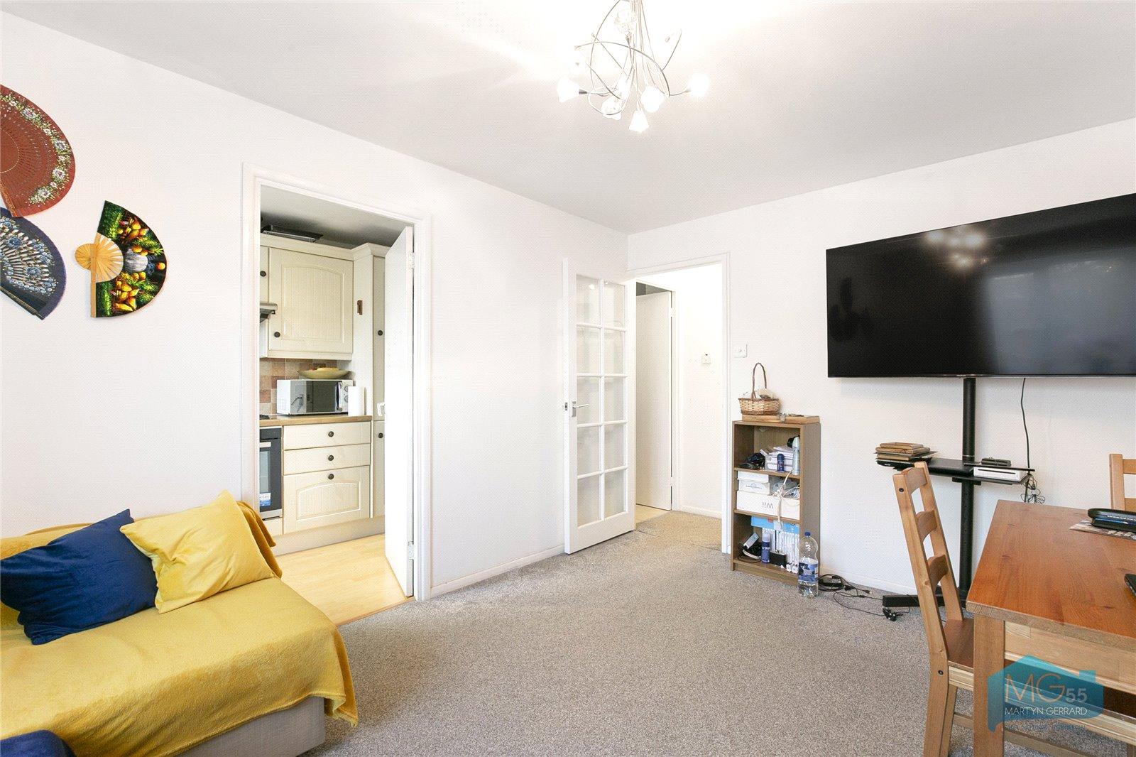1 bedroom Apartment to rent - Martyn Gerrard