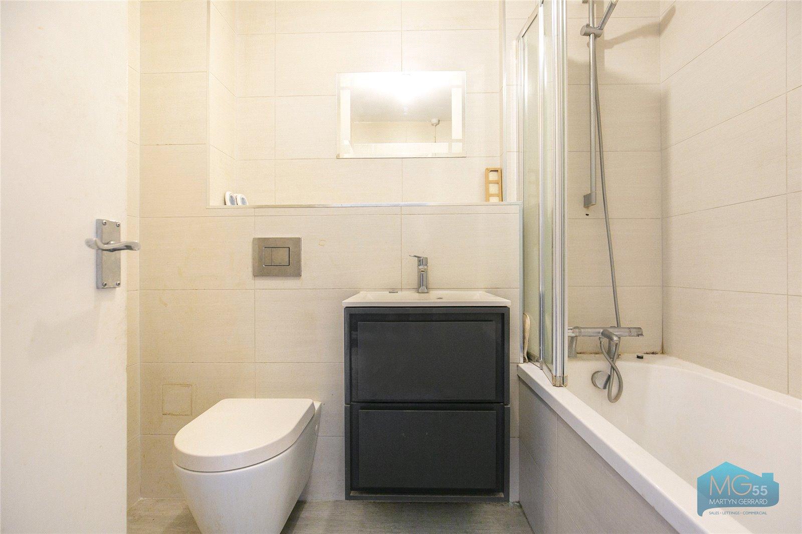 1 bedroom Ground Floor Flat to rent - Martyn Gerrard