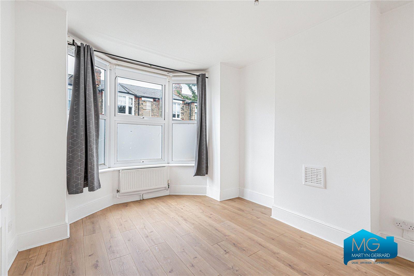 2 bedroom Terraced House to rent - Martyn Gerrard