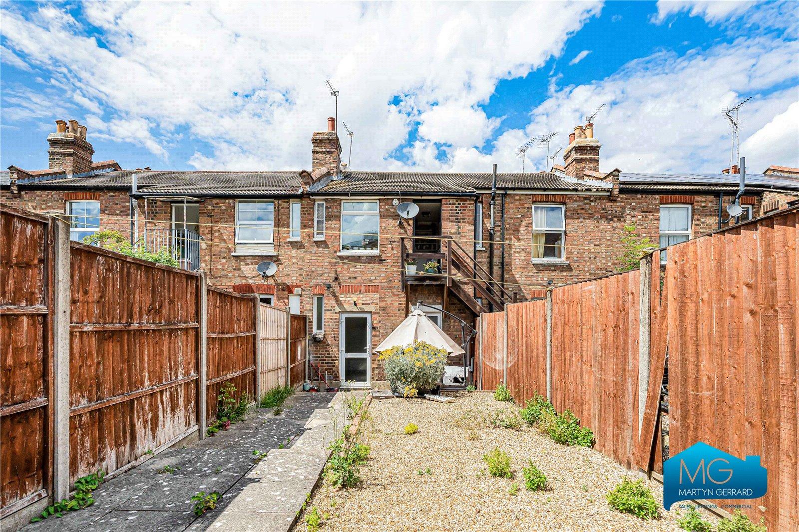 2 bedroom Terraced House to rent - Martyn Gerrard