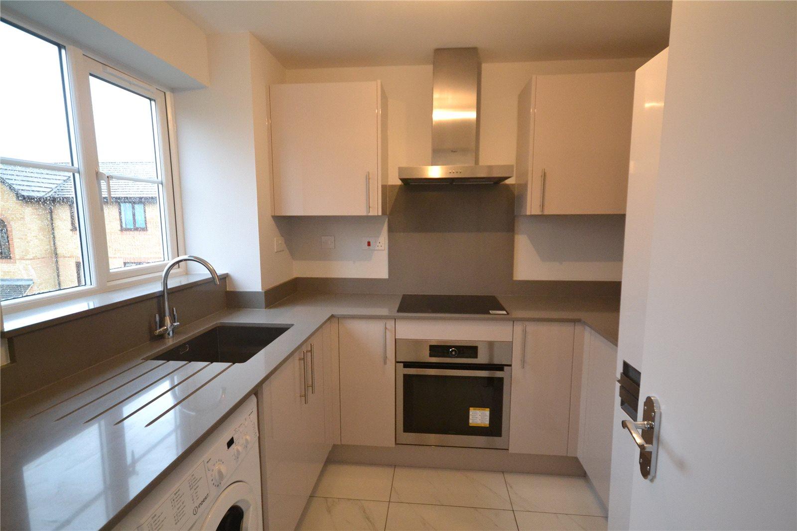 Apartment to rent + ' - Martyn Gerrard