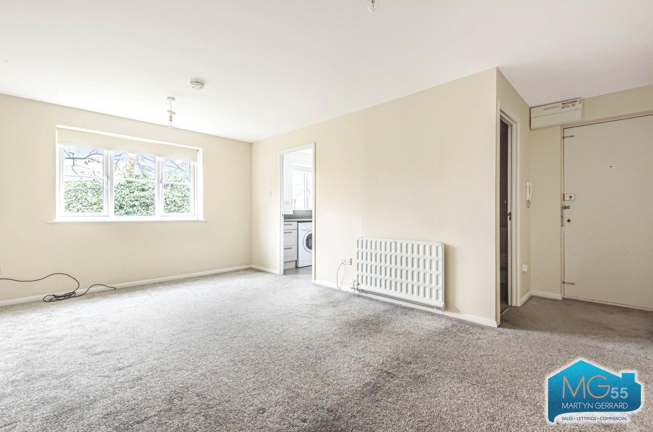 Ground Floor Flat to rent - Martyn Gerrard