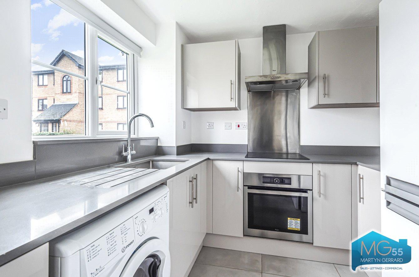 Ground Floor Flat to rent - Martyn Gerrard