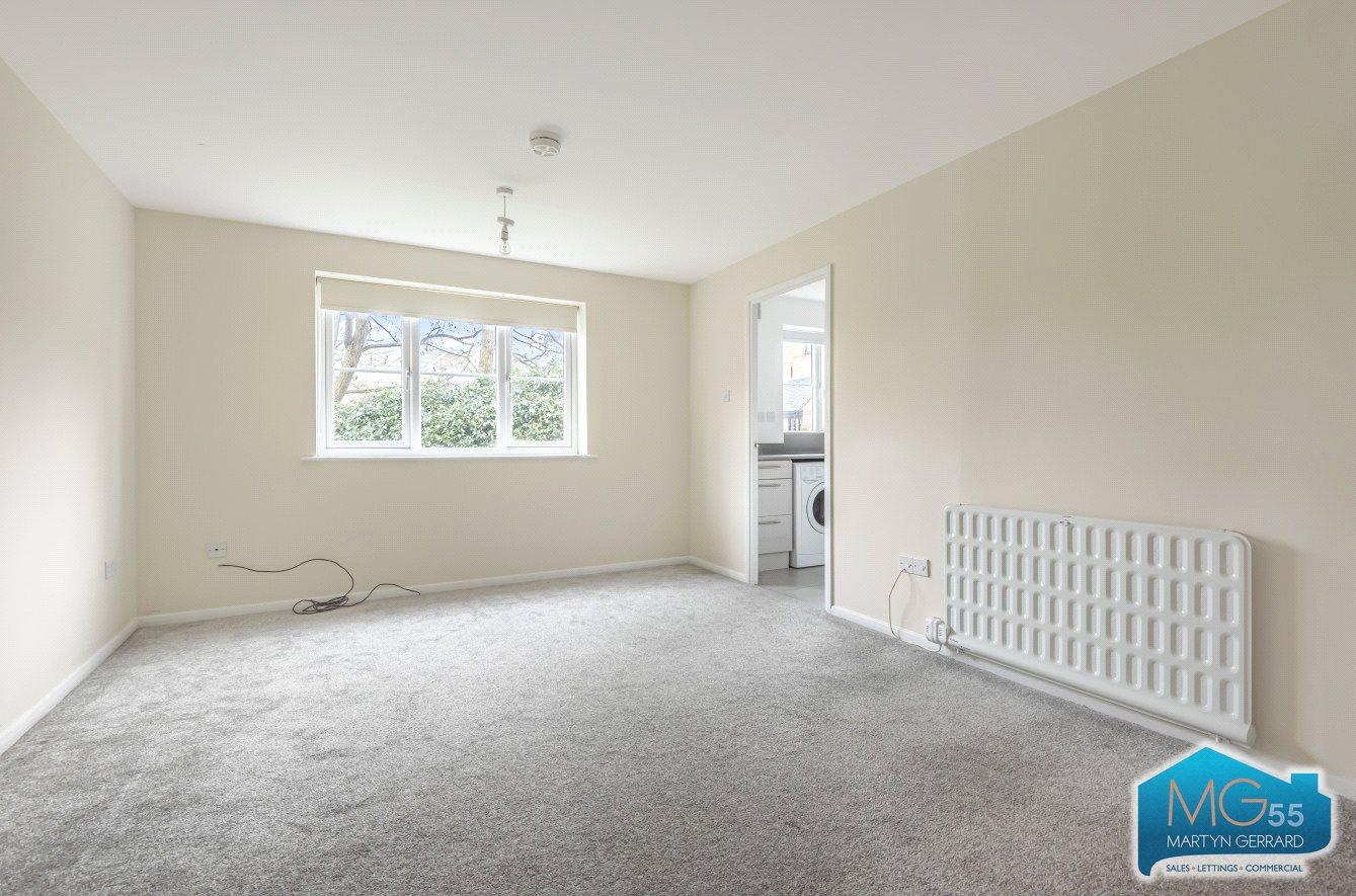 Ground Floor Flat to rent - Martyn Gerrard