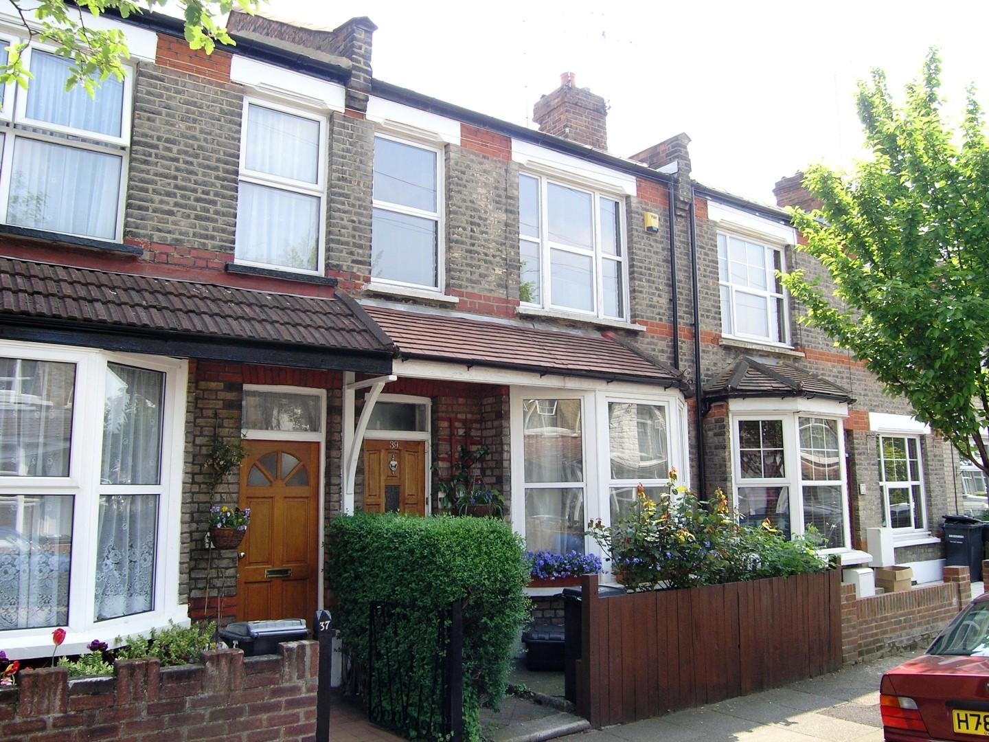 2 bedroom Terraced House to rent - Martyn Gerrard