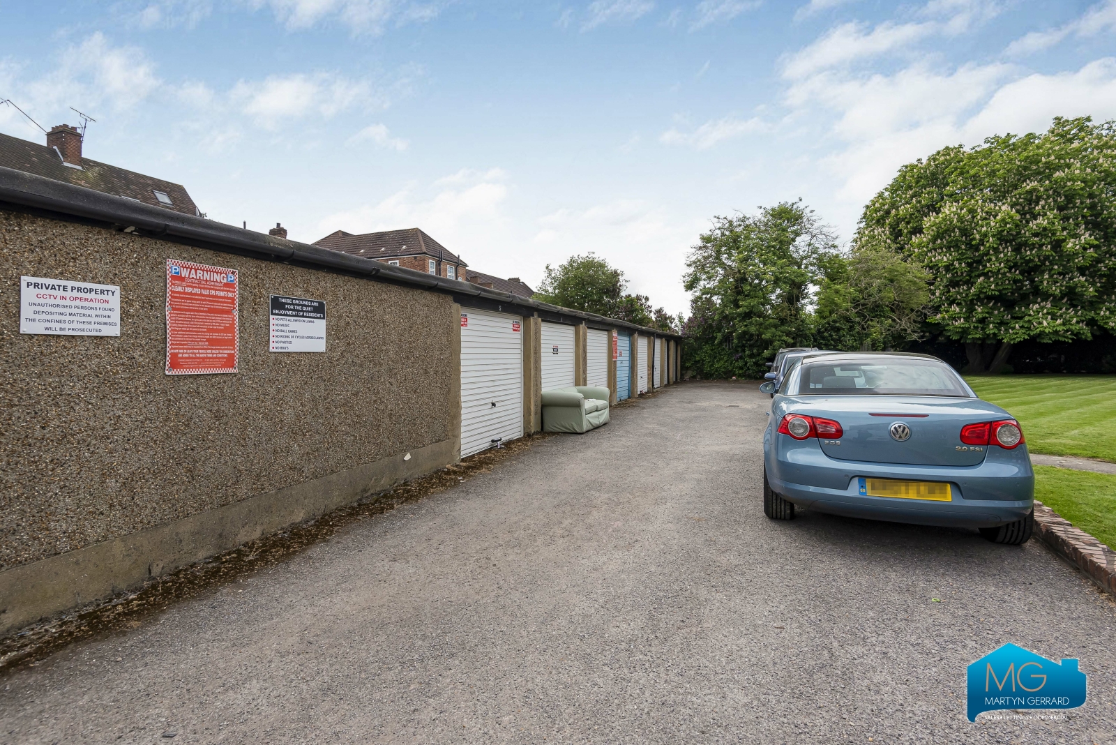 2 bedroom Ground Floor Flat to rent - Martyn Gerrard