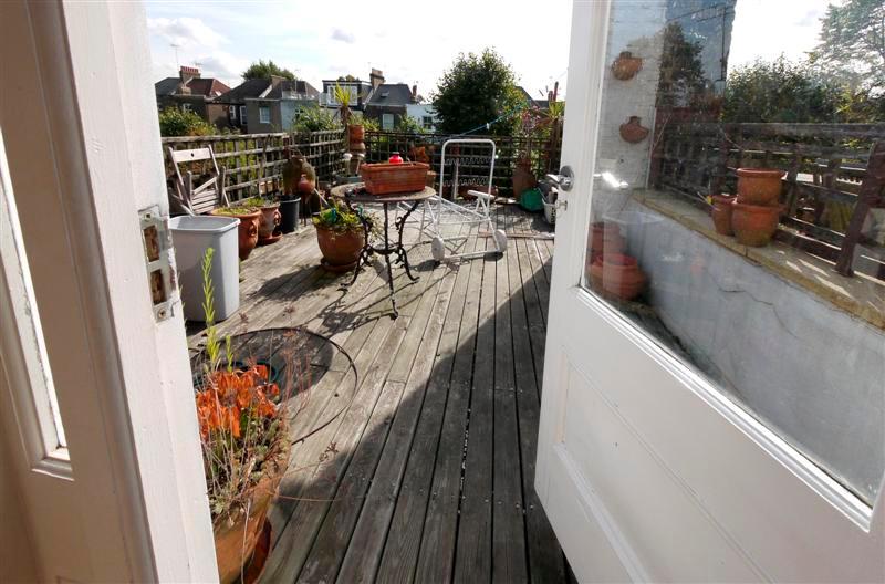 Apartment to rent - Martyn Gerrard