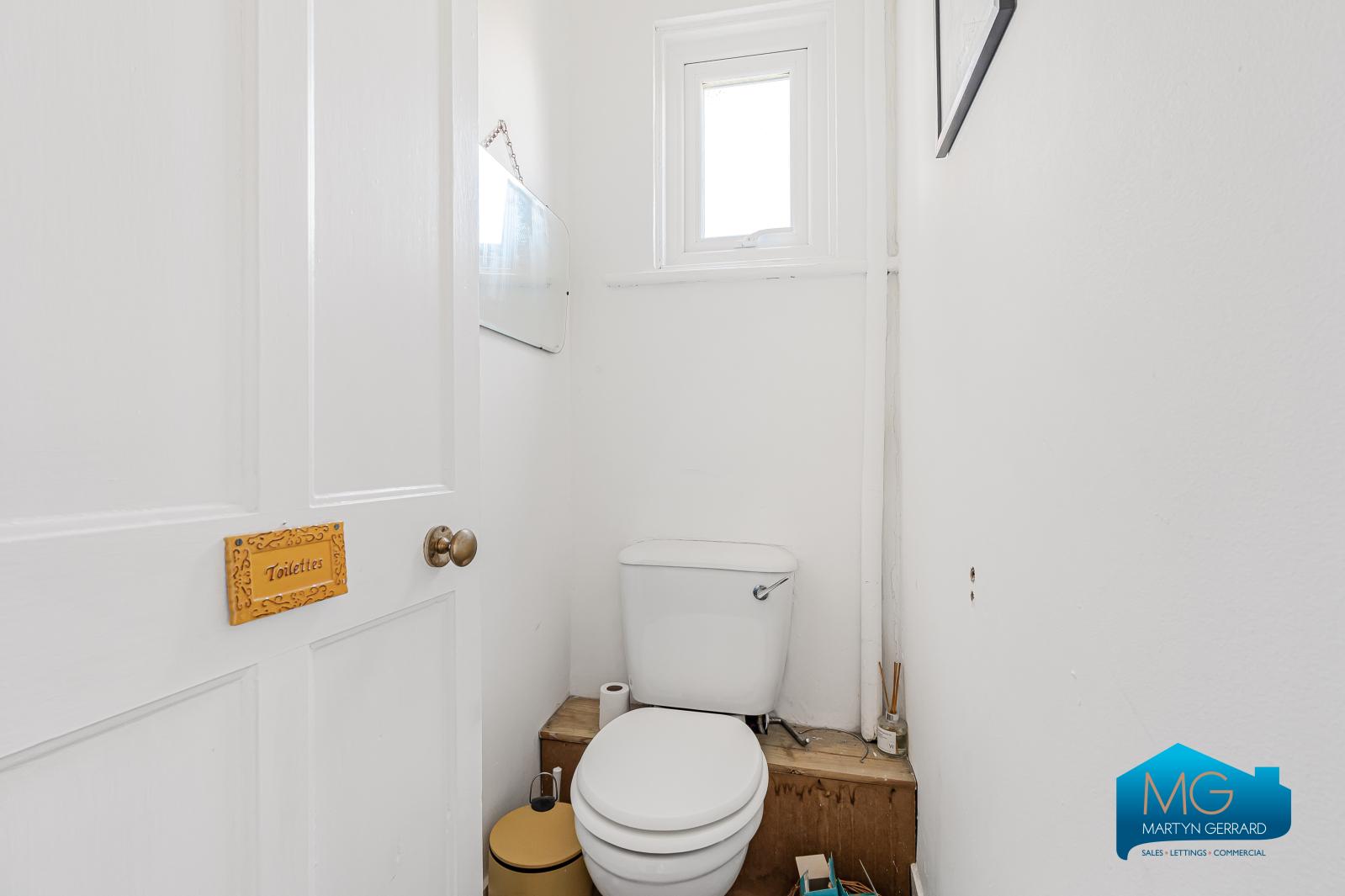 1 bedroom Apartment to rent - Martyn Gerrard