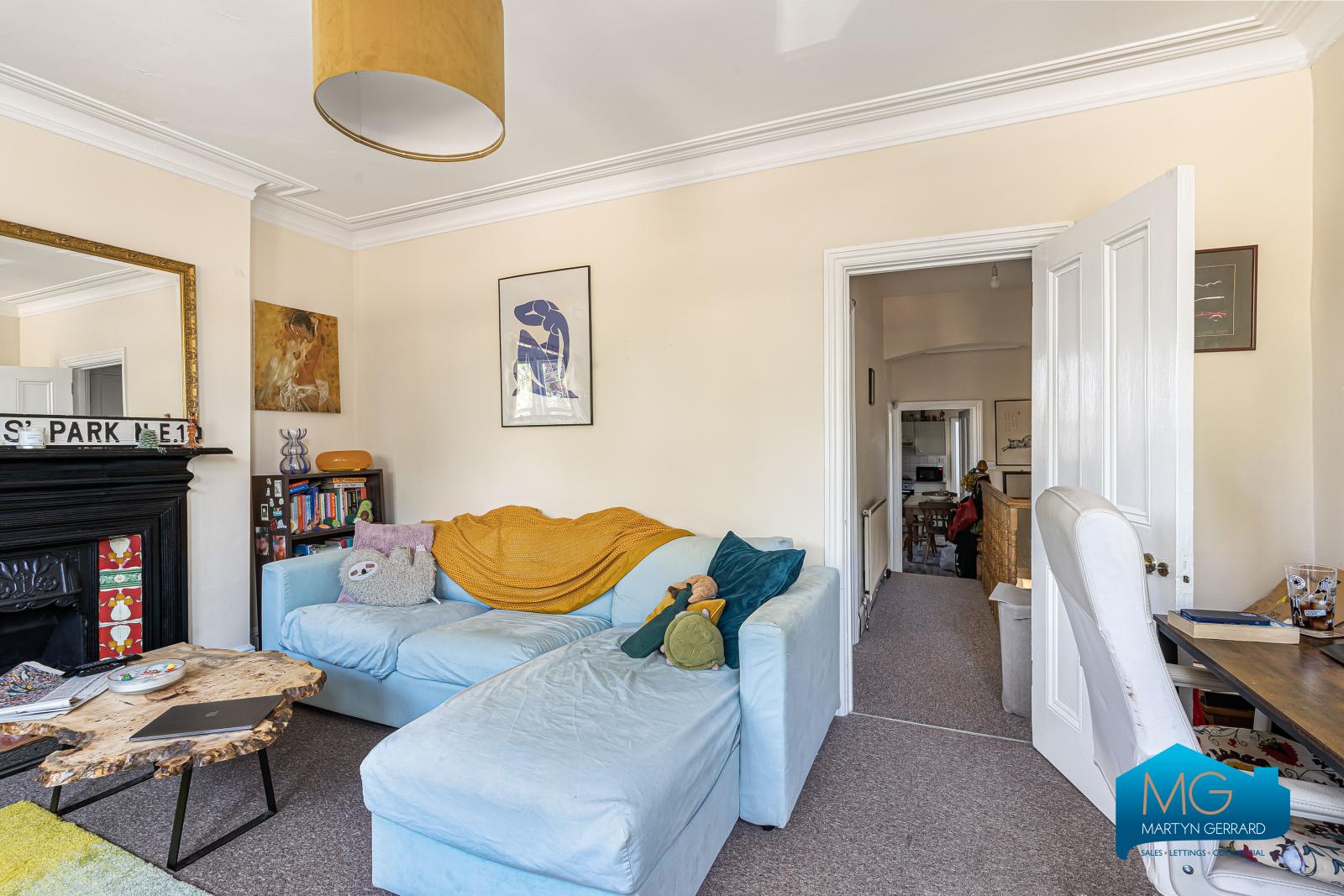 1 bedroom Apartment to rent - Martyn Gerrard