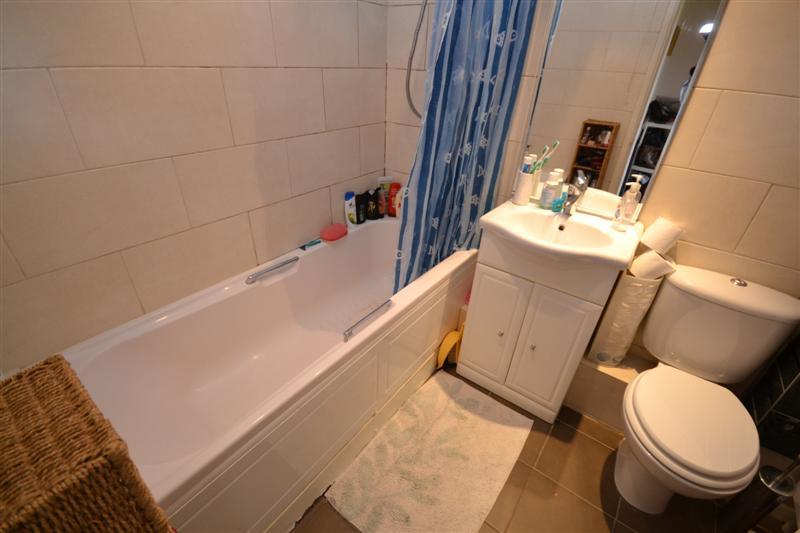 1 bedroom Apartment to rent - Martyn Gerrard
