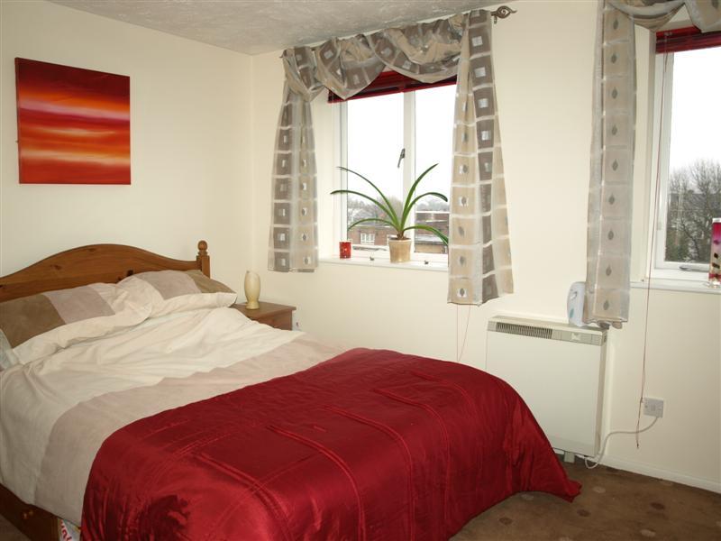 1 bedroom Apartment to rent - Martyn Gerrard