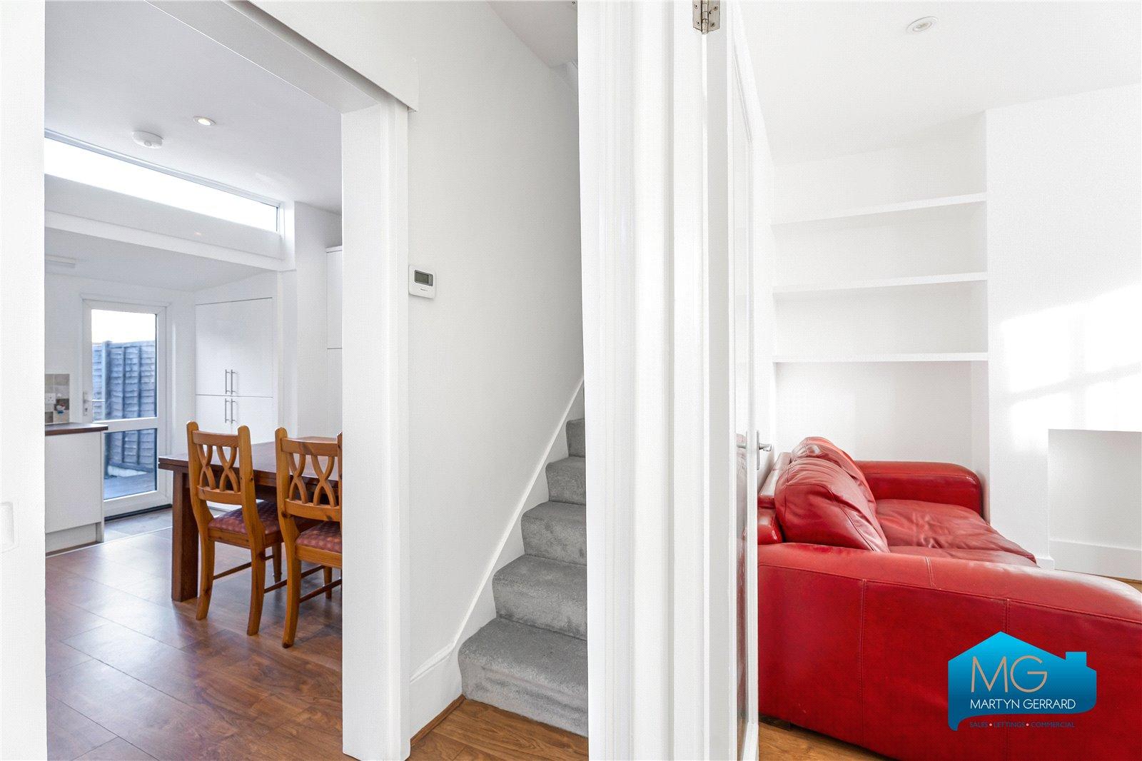 3 bedroom Terraced House to rent - Martyn Gerrard