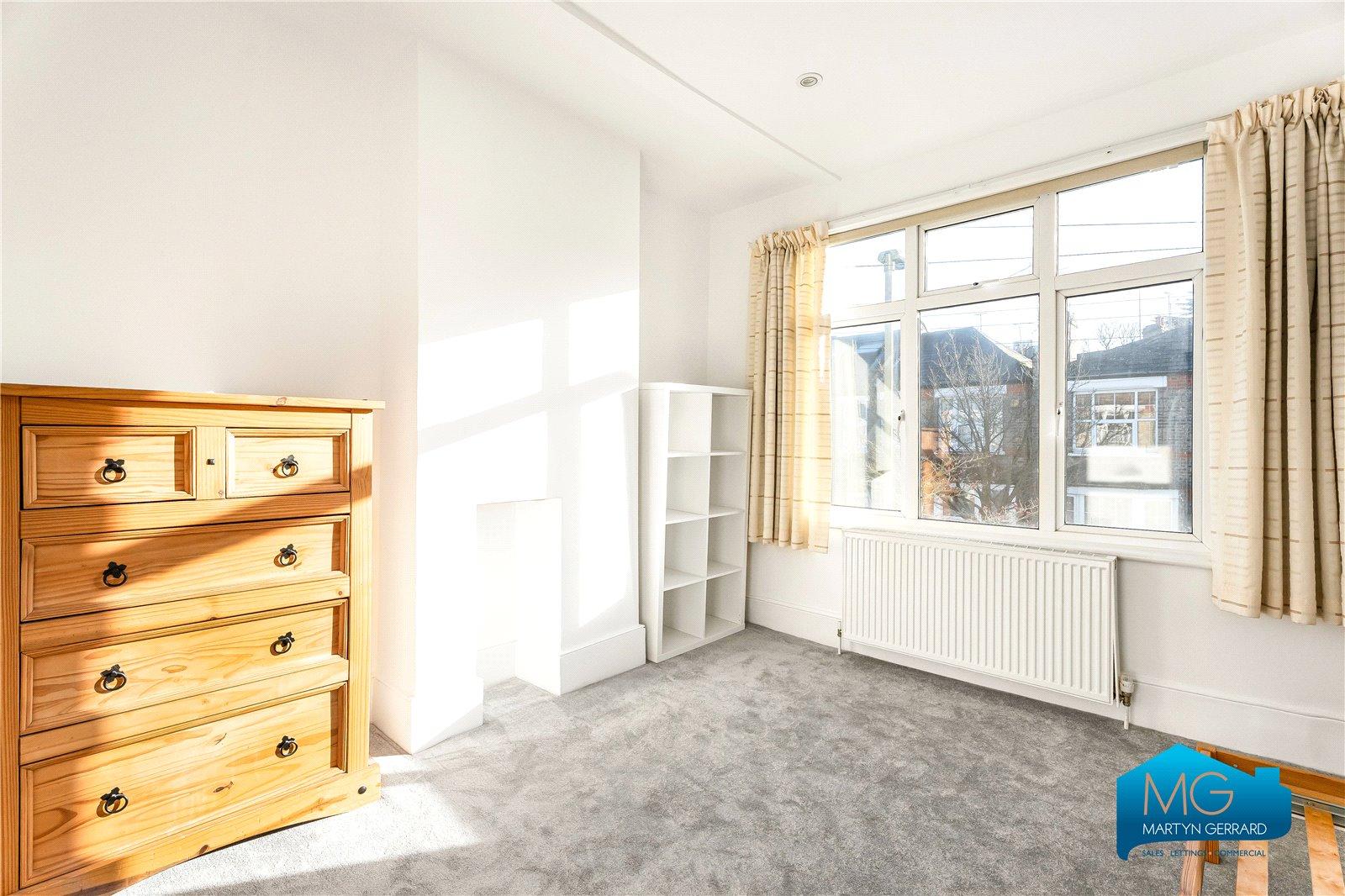 3 bedroom Terraced House to rent - Martyn Gerrard