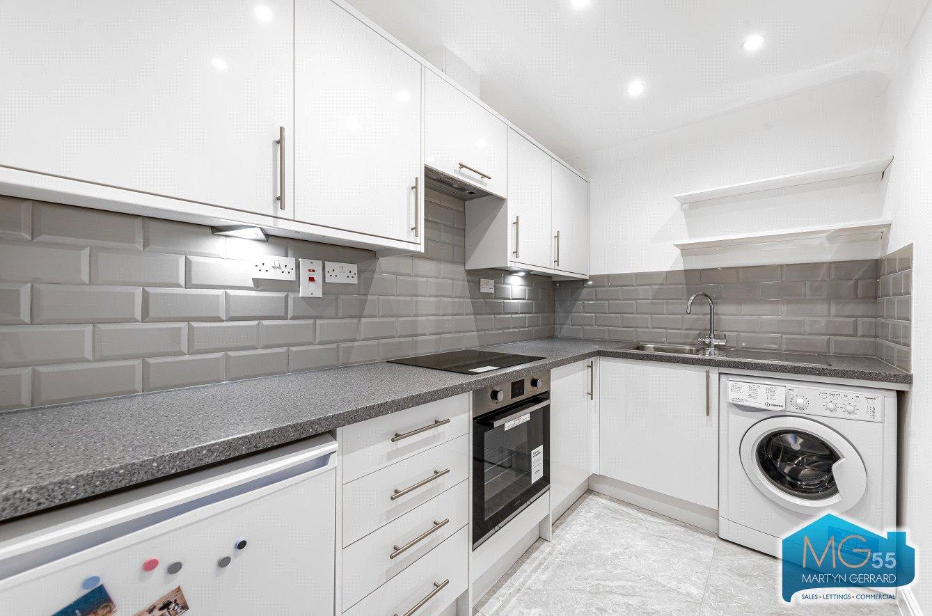 1 bedroom Apartment to rent - Martyn Gerrard