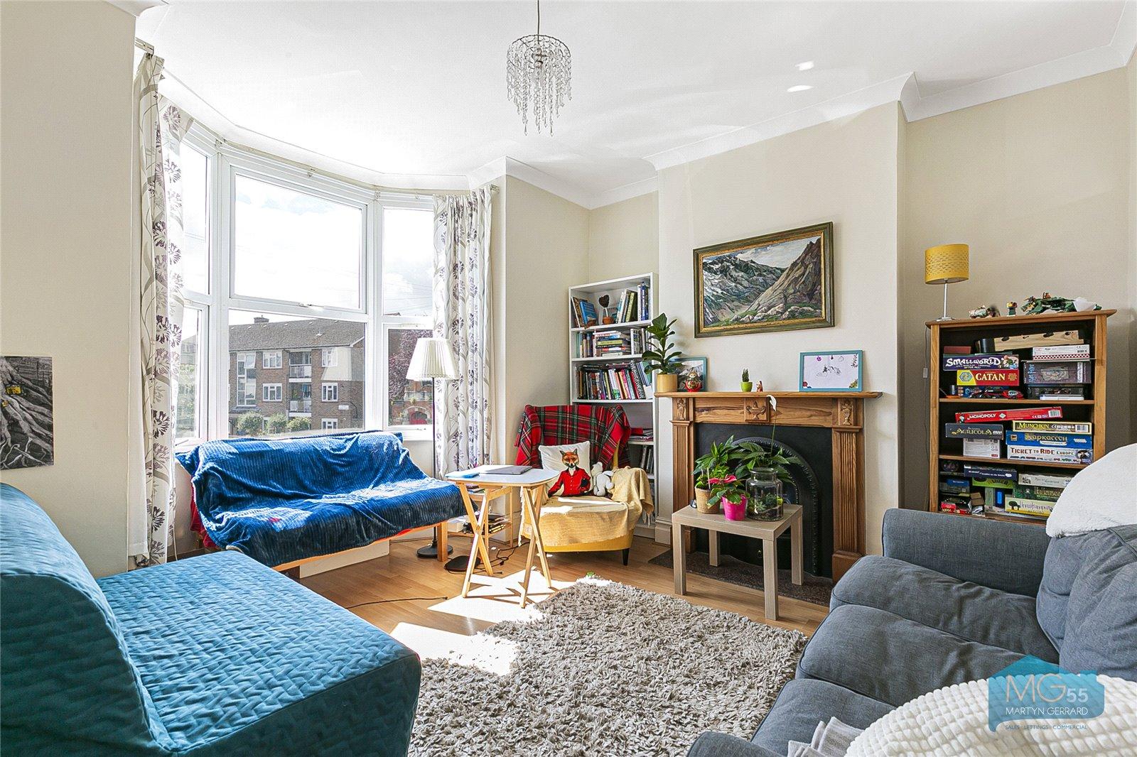 3 bedroom Maisonette to rent - Martyn Gerrard