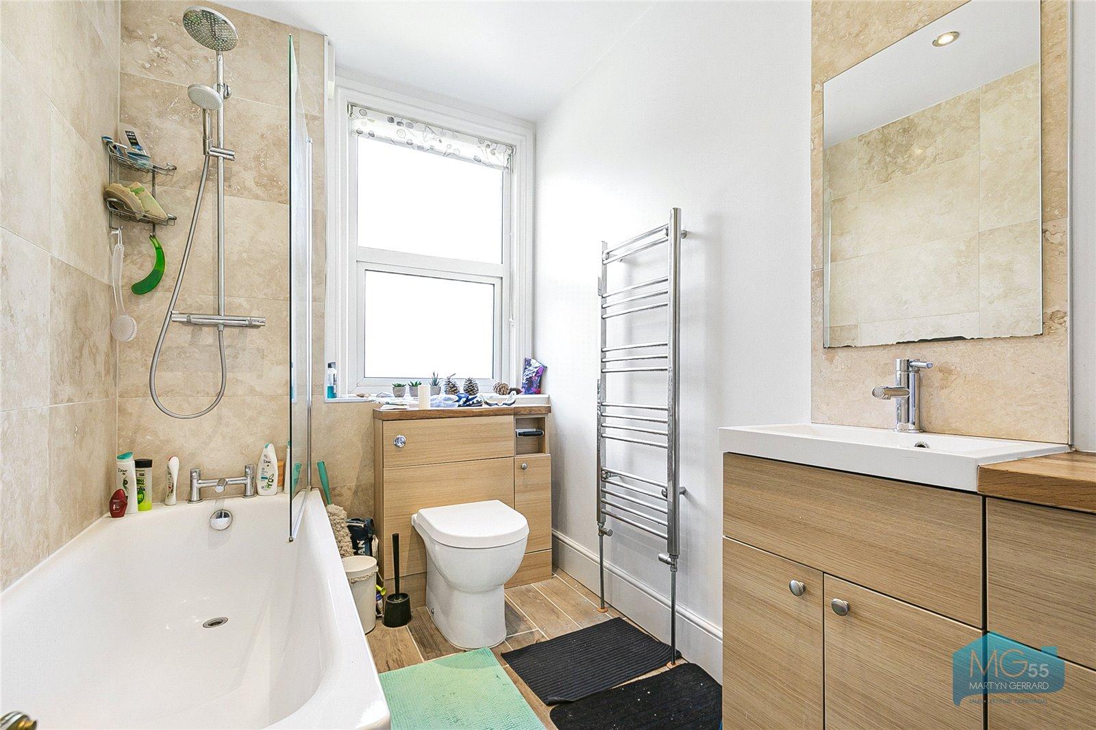 3 bedroom Maisonette to rent - Martyn Gerrard