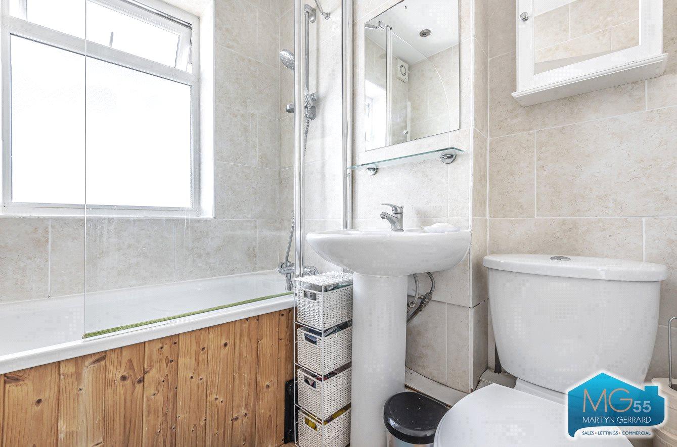 1 bedroom Apartment to rent - Martyn Gerrard