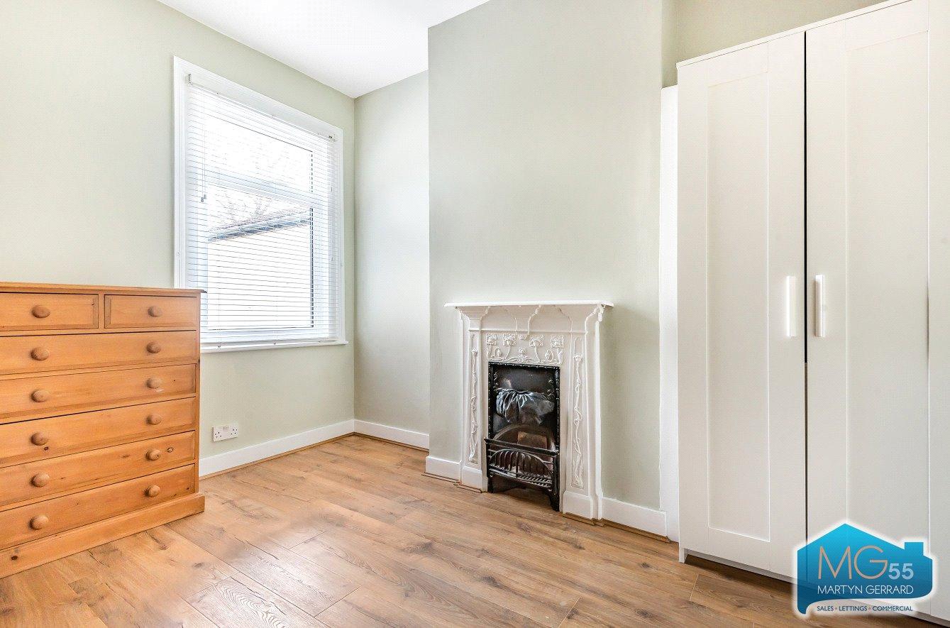 1 bedroom Apartment to rent - Martyn Gerrard