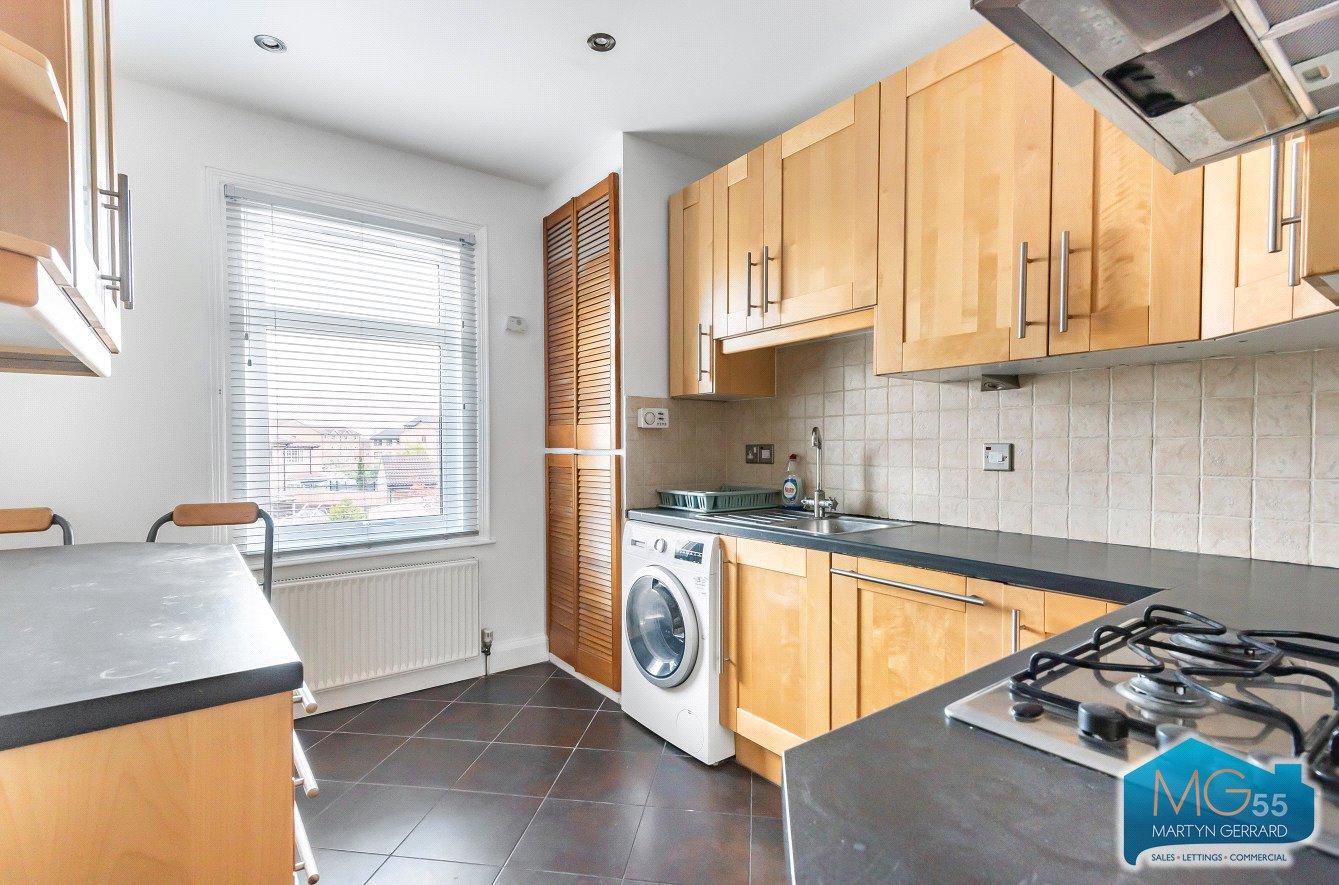 1 bedroom Apartment to rent - Martyn Gerrard