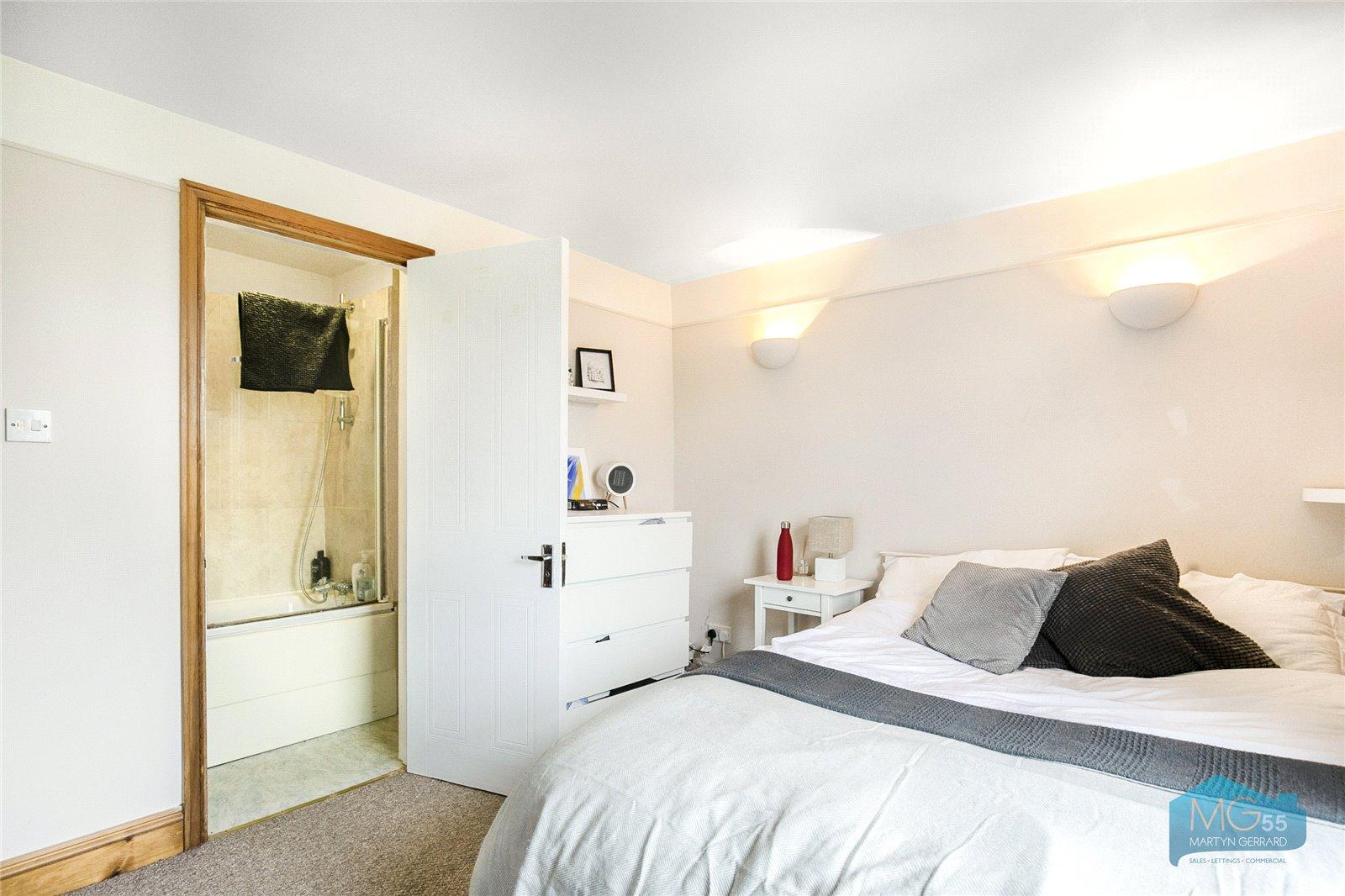 1 bedroom Apartment to rent - Martyn Gerrard