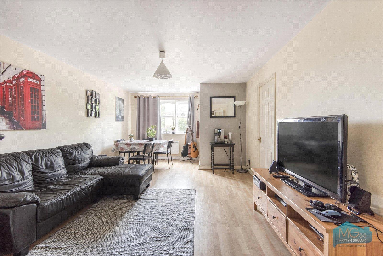 2 bedroom Apartment to rent - Martyn Gerrard