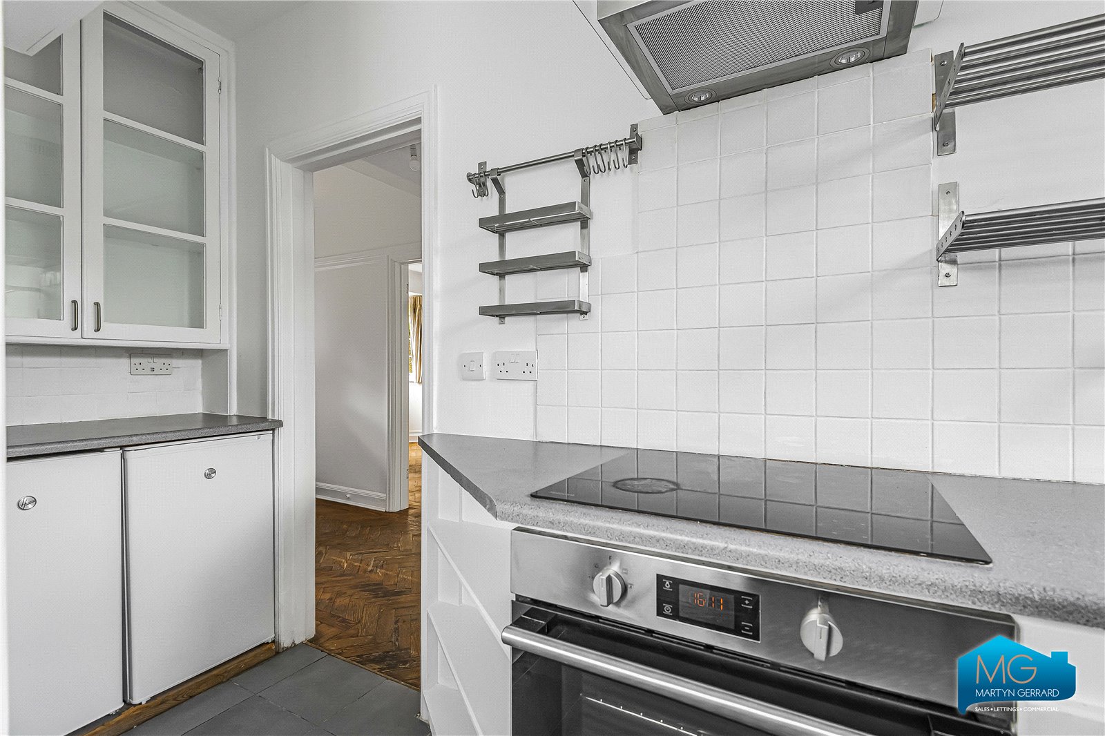 1 bedroom Ground Floor Flat to rent - Martyn Gerrard