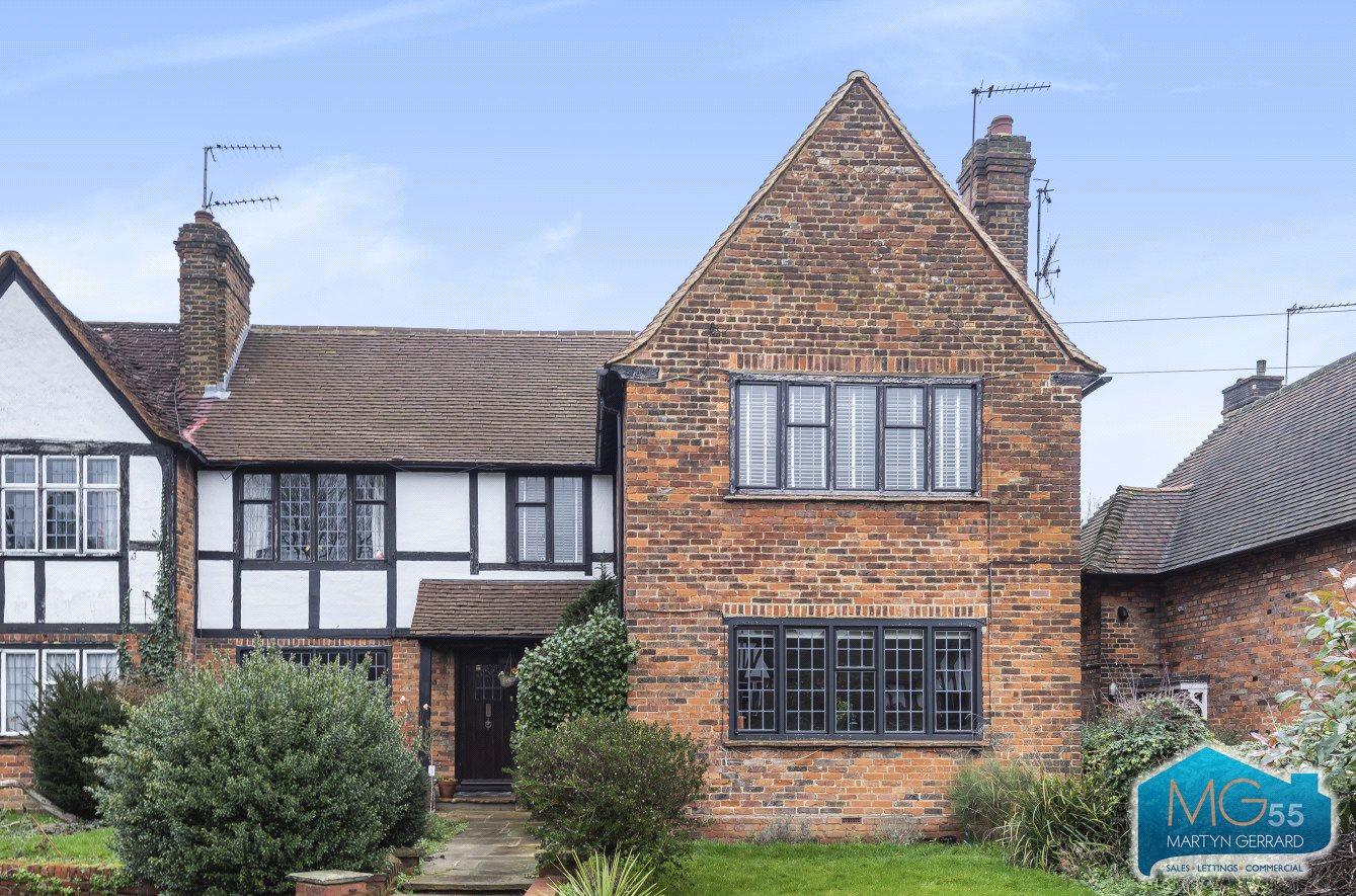 3 bedroom Apartment to rent - Martyn Gerrard