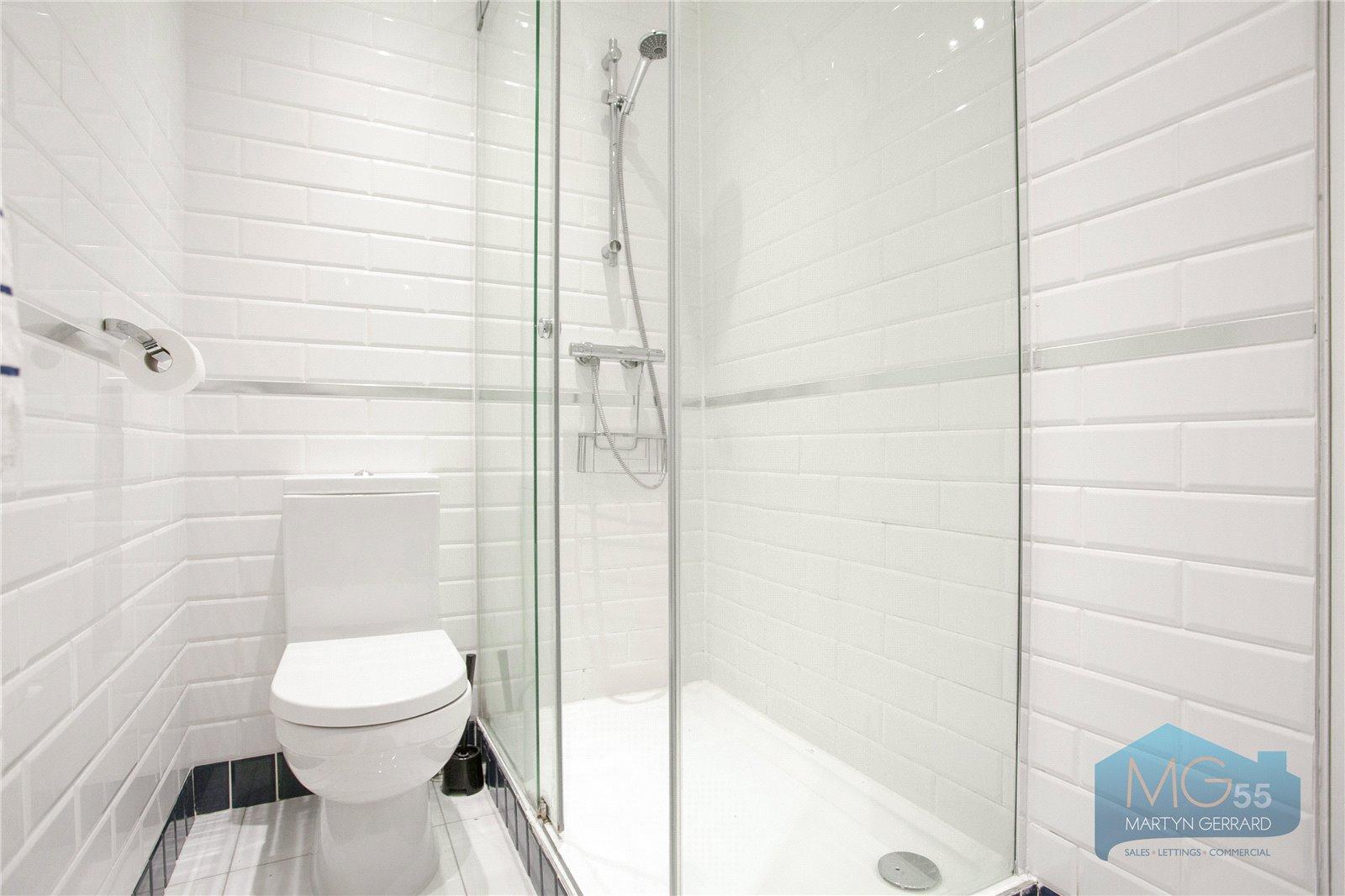 2 bedroom Apartment to rent - Martyn Gerrard