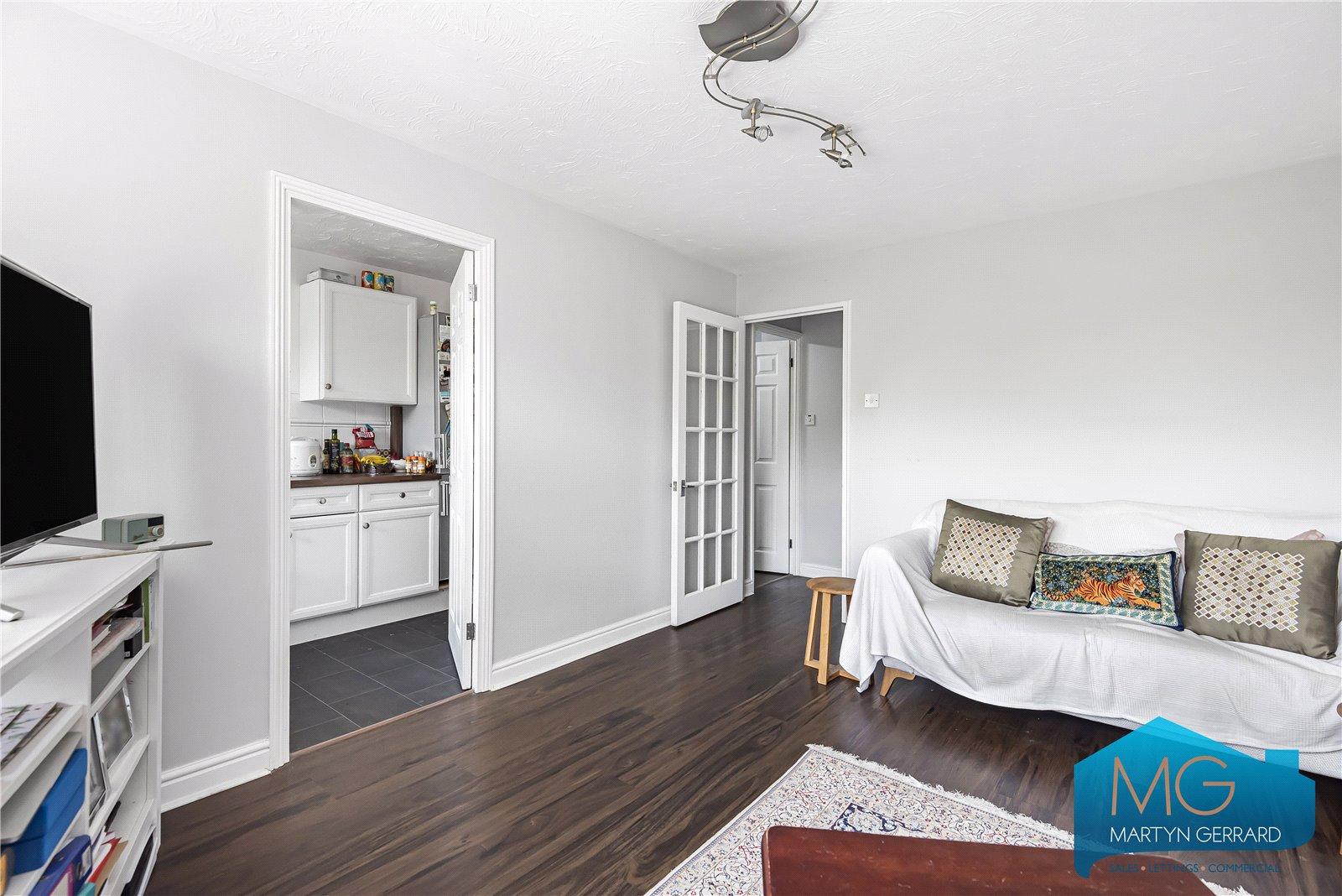 1 bedroom Apartment for sale - Martyn Gerrard